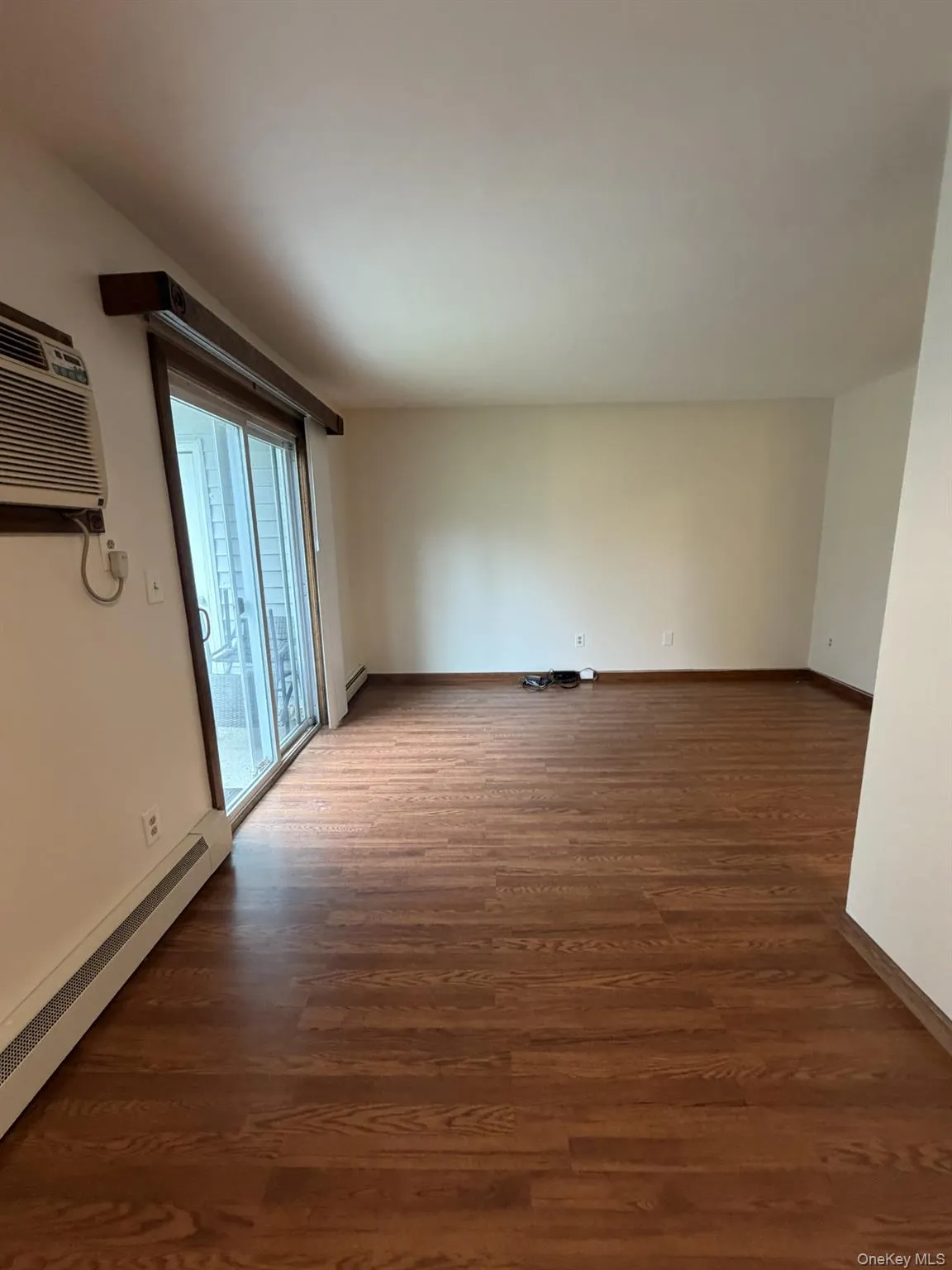 7 Ivy Court, Fishkill, NY, 1 Bedroom Bedrooms, 5 Rooms Rooms,1 BathroomBathrooms,Residential Lease,For Rent,Ivy,0,959701 7 Ivy Court, Fishkill, NY, 1 Bedroom Bedrooms, 5 Rooms Rooms,1 BathroomBathrooms,Residential Lease,For Rent,Ivy,0,959701