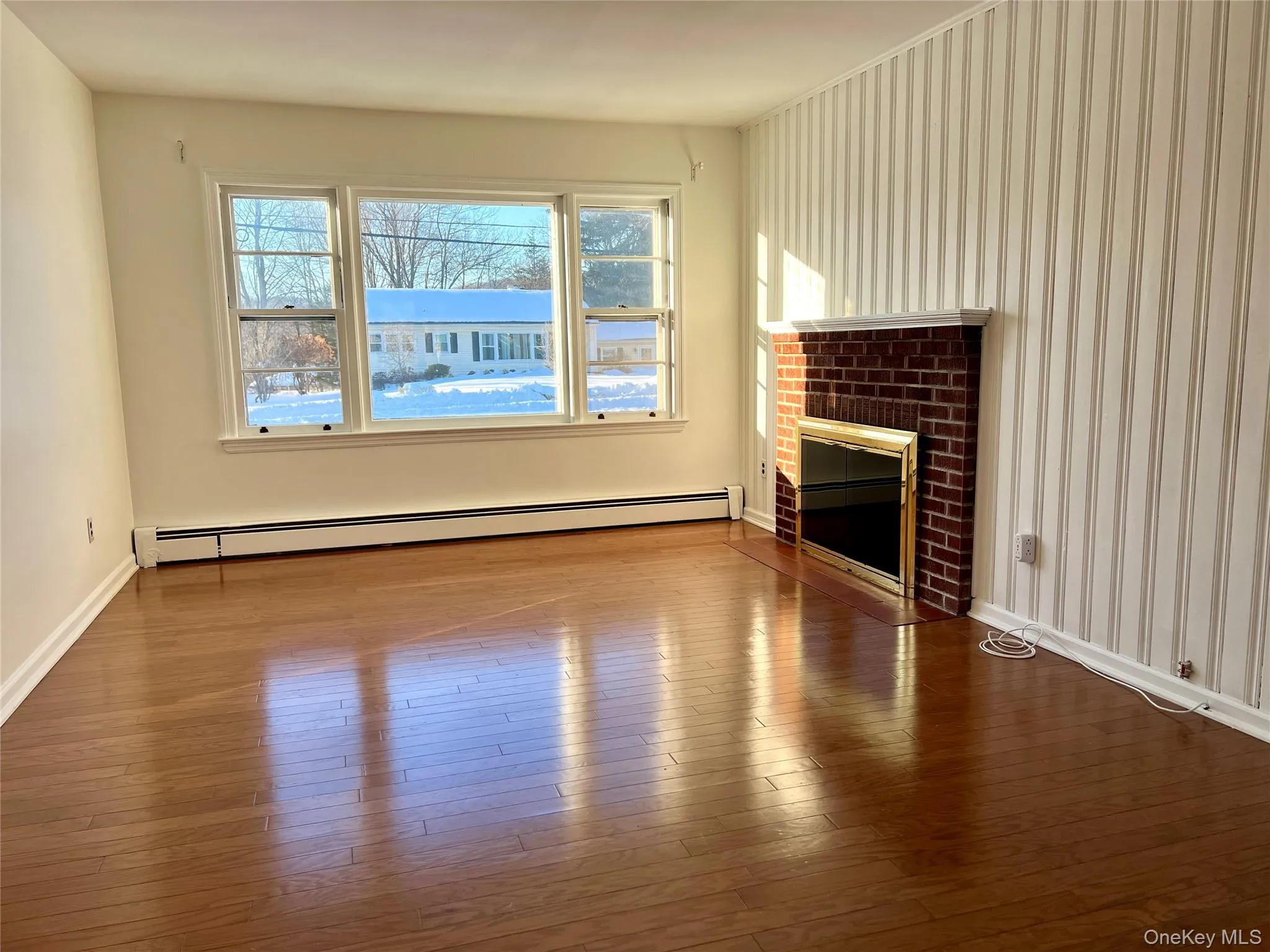 34 Cross Street, New Windsor, NY, 2 Bedrooms Bedrooms, 5 Rooms Rooms,1 BathroomBathrooms,Residential Lease,For Rent,Cross,0,959721 34 Cross Street, New Windsor, NY, 2 Bedrooms Bedrooms, 5 Rooms Rooms,1 BathroomBathrooms,Residential Lease,For Rent,Cross,0,959721