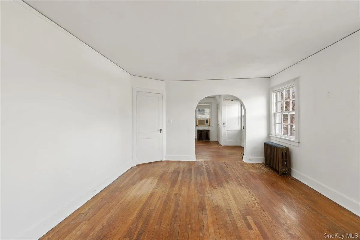 310 263rd Street, New York, NY, 4 Bedrooms Bedrooms, 10 Rooms Rooms,2 BathroomsBathrooms,Residential,For Rent,263rd,0,959723 310 263rd Street, New York, NY, 4 Bedrooms Bedrooms, 10 Rooms Rooms,2 BathroomsBathrooms,Residential,For Rent,263rd,0,959723