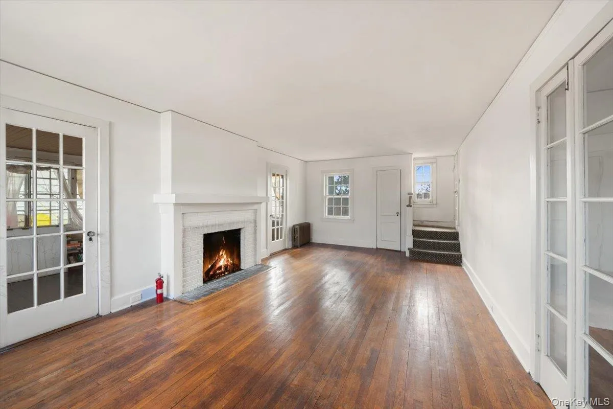310 263rd Street, New York, NY, 4 Bedrooms Bedrooms, 10 Rooms Rooms,2 BathroomsBathrooms,Residential,For Rent,263rd,0,959723 310 263rd Street, New York, NY, 4 Bedrooms Bedrooms, 10 Rooms Rooms,2 BathroomsBathrooms,Residential,For Rent,263rd,0,959723