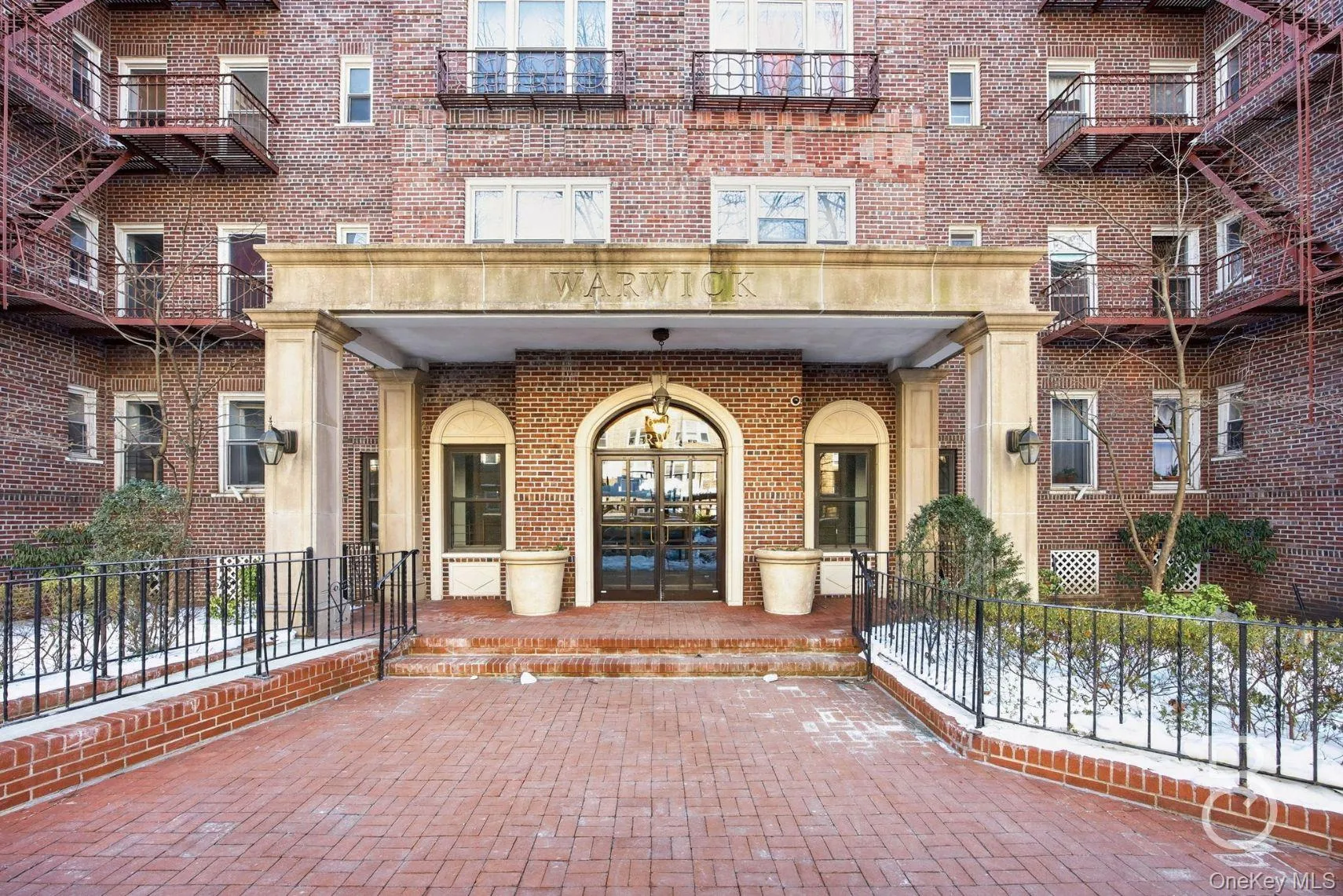 76-12 35th Avenue, New York, NY, 2 Bedrooms Bedrooms, 4 Rooms Rooms,2 BathroomsBathrooms,Residential,For Rent,35th,0,959729 76-12 35th Avenue, New York, NY, 2 Bedrooms Bedrooms, 4 Rooms Rooms,2 BathroomsBathrooms,Residential,For Rent,35th,0,959729