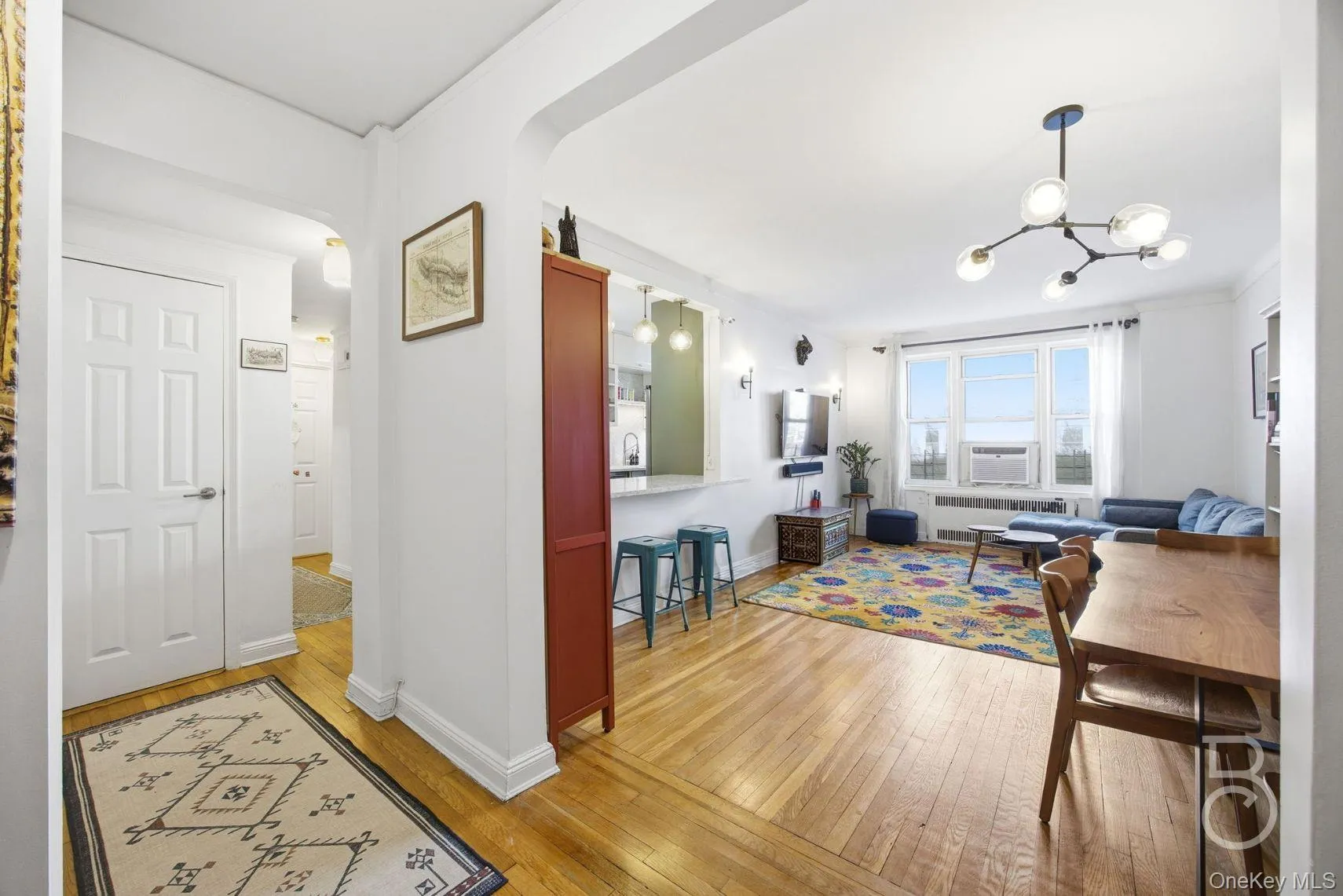 76-12 35th Avenue, New York, NY, 2 Bedrooms Bedrooms, 4 Rooms Rooms,2 BathroomsBathrooms,Residential,For Rent,35th,0,959729 76-12 35th Avenue, New York, NY, 2 Bedrooms Bedrooms, 4 Rooms Rooms,2 BathroomsBathrooms,Residential,For Rent,35th,0,959729