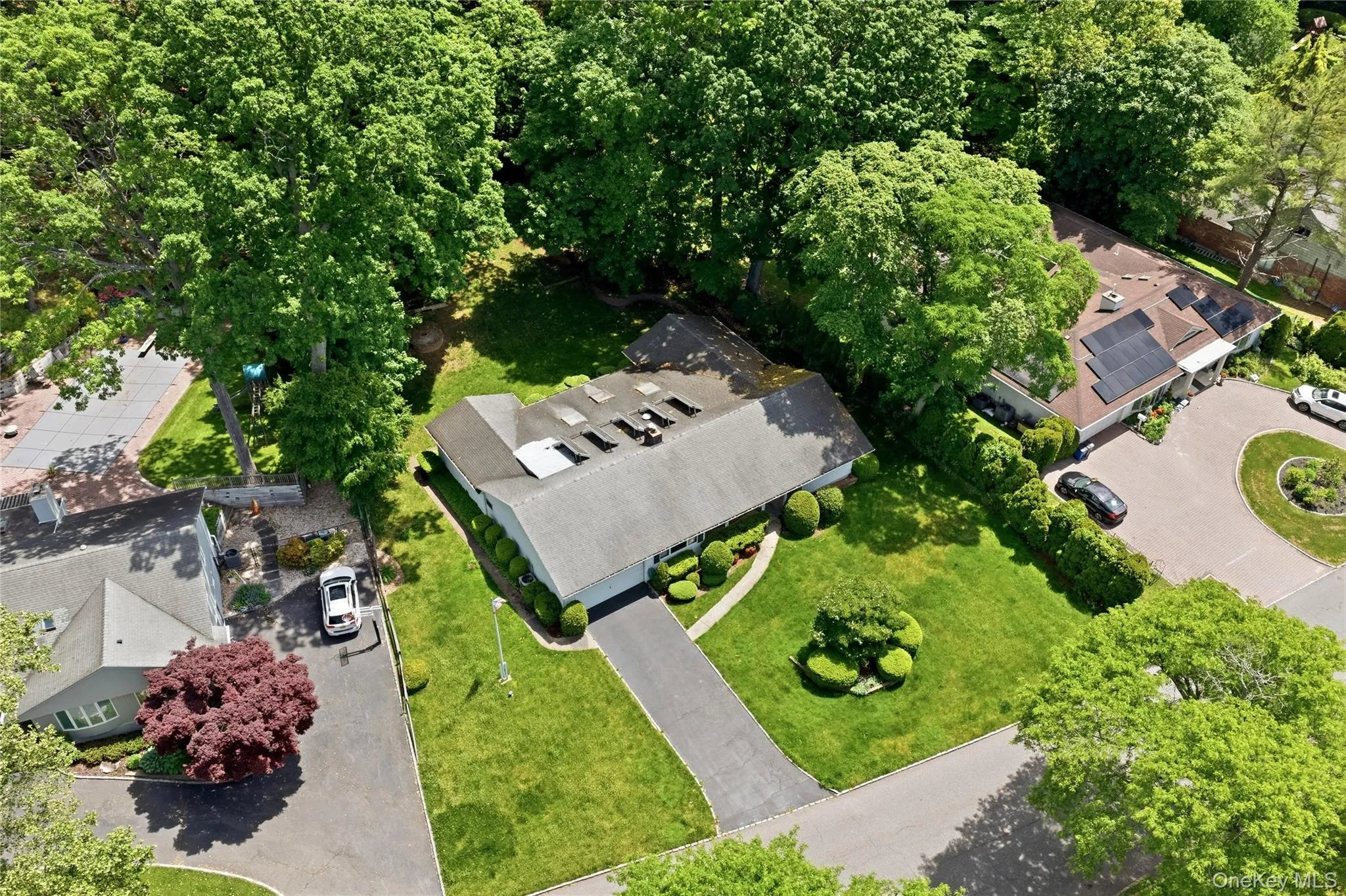 75 Mimosa Drive, North Hempstead, NY, 4 Bedrooms Bedrooms, 10 Rooms Rooms,3 BathroomsBathrooms,Residential Sale,For Rent,Mimosa,0,959737 75 Mimosa Drive, North Hempstead, NY, 4 Bedrooms Bedrooms, 10 Rooms Rooms,3 BathroomsBathrooms,Residential Sale,For Rent,Mimosa,0,959737