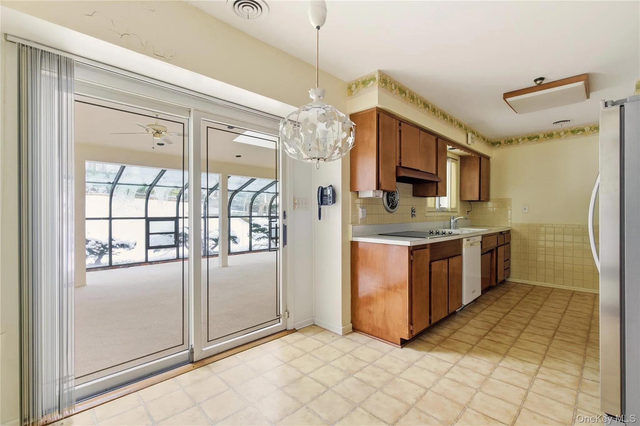 75 Mimosa Drive, North Hempstead, NY, 4 Bedrooms Bedrooms, 10 Rooms Rooms,3 BathroomsBathrooms,Residential Sale,For Rent,Mimosa,0,959737 75 Mimosa Drive, North Hempstead, NY, 4 Bedrooms Bedrooms, 10 Rooms Rooms,3 BathroomsBathrooms,Residential Sale,For Rent,Mimosa,0,959737