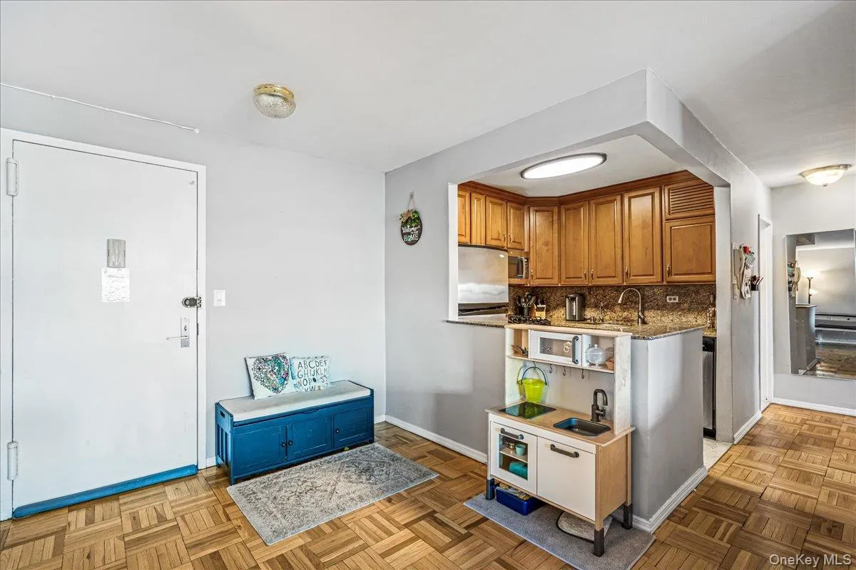 17-85 215th Street, New York, NY, 2 Bedrooms Bedrooms, 6 Rooms Rooms,2 BathroomsBathrooms,Residential,For Rent,215th,0,959741 17-85 215th Street, New York, NY, 2 Bedrooms Bedrooms, 6 Rooms Rooms,2 BathroomsBathrooms,Residential,For Rent,215th,0,959741