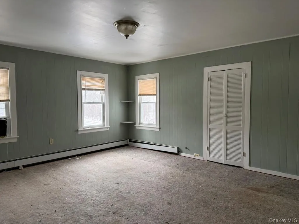 Spacious Bedroom. Spacious Bedroom.