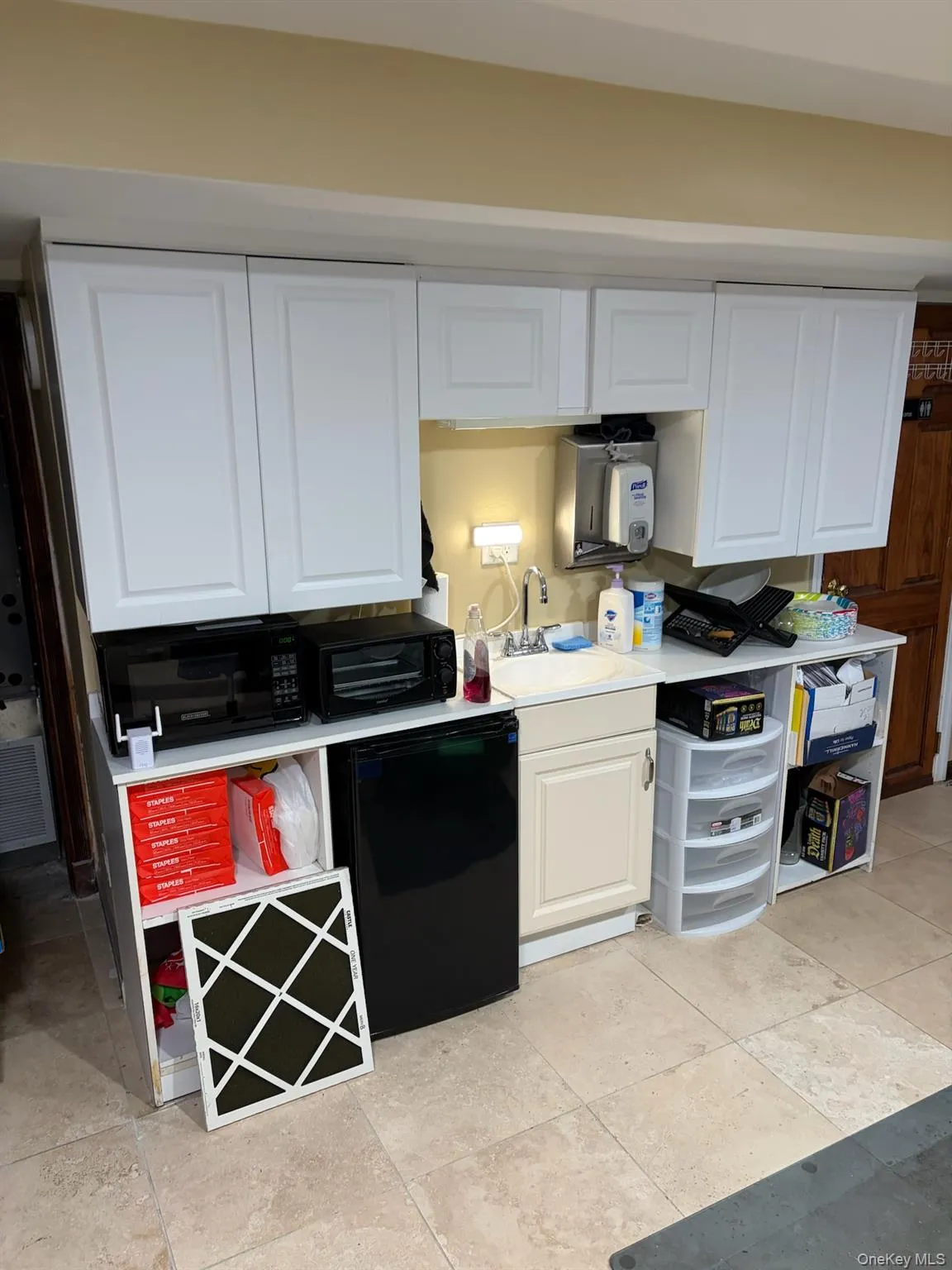 111 Lockwood Avenue, Yonkers, NY, ,Commercial Lease,For Rent,Lockwood,0,959781 111 Lockwood Avenue, Yonkers, NY, ,Commercial Lease,For Rent,Lockwood,0,959781