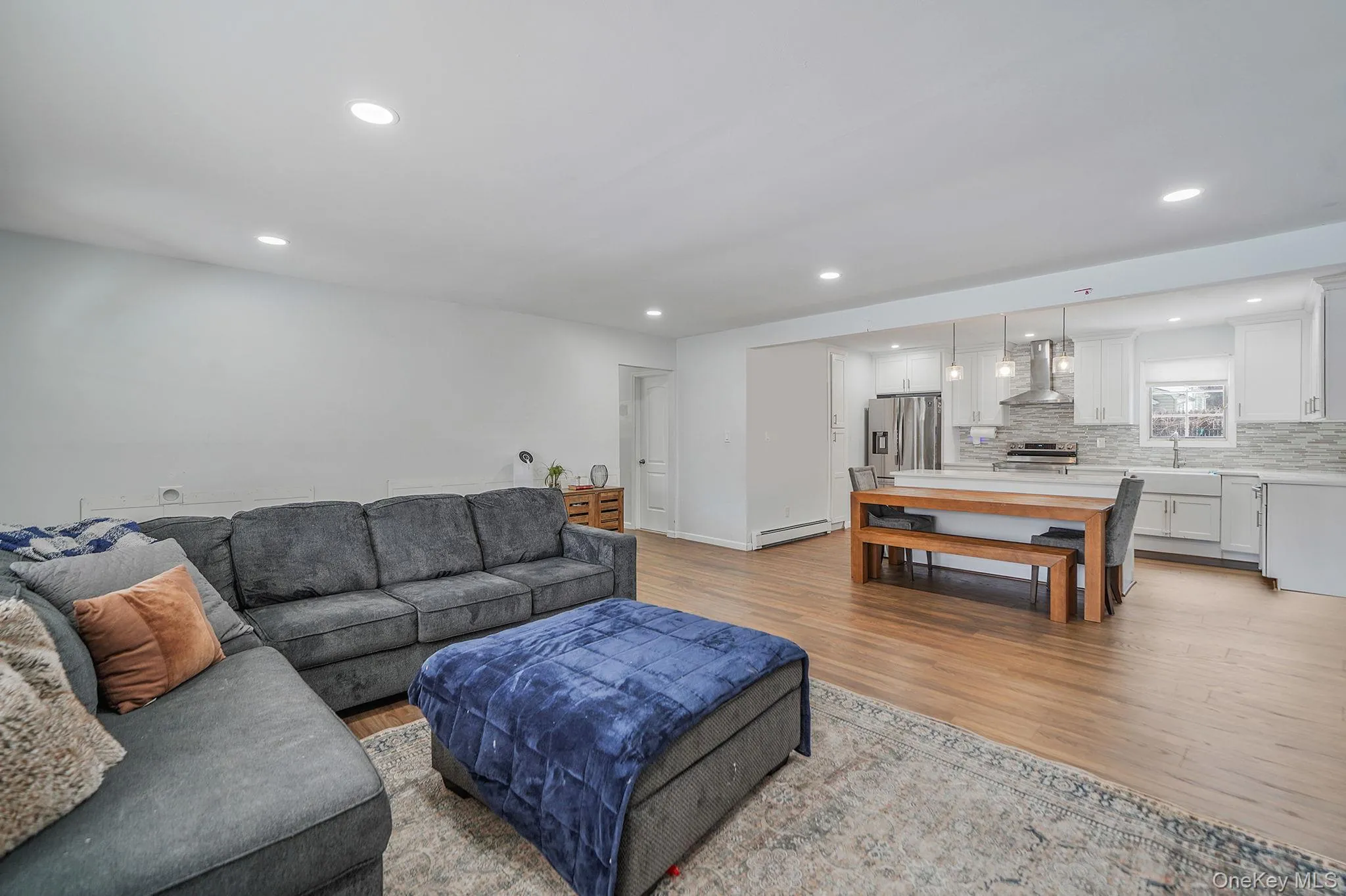 78 Miller Avenue, Brookhaven, NY, 3 Bedrooms Bedrooms, 8 Rooms Rooms,2 BathroomsBathrooms,Residential,For Rent,Miller,0,959798 78 Miller Avenue, Brookhaven, NY, 3 Bedrooms Bedrooms, 8 Rooms Rooms,2 BathroomsBathrooms,Residential,For Rent,Miller,0,959798