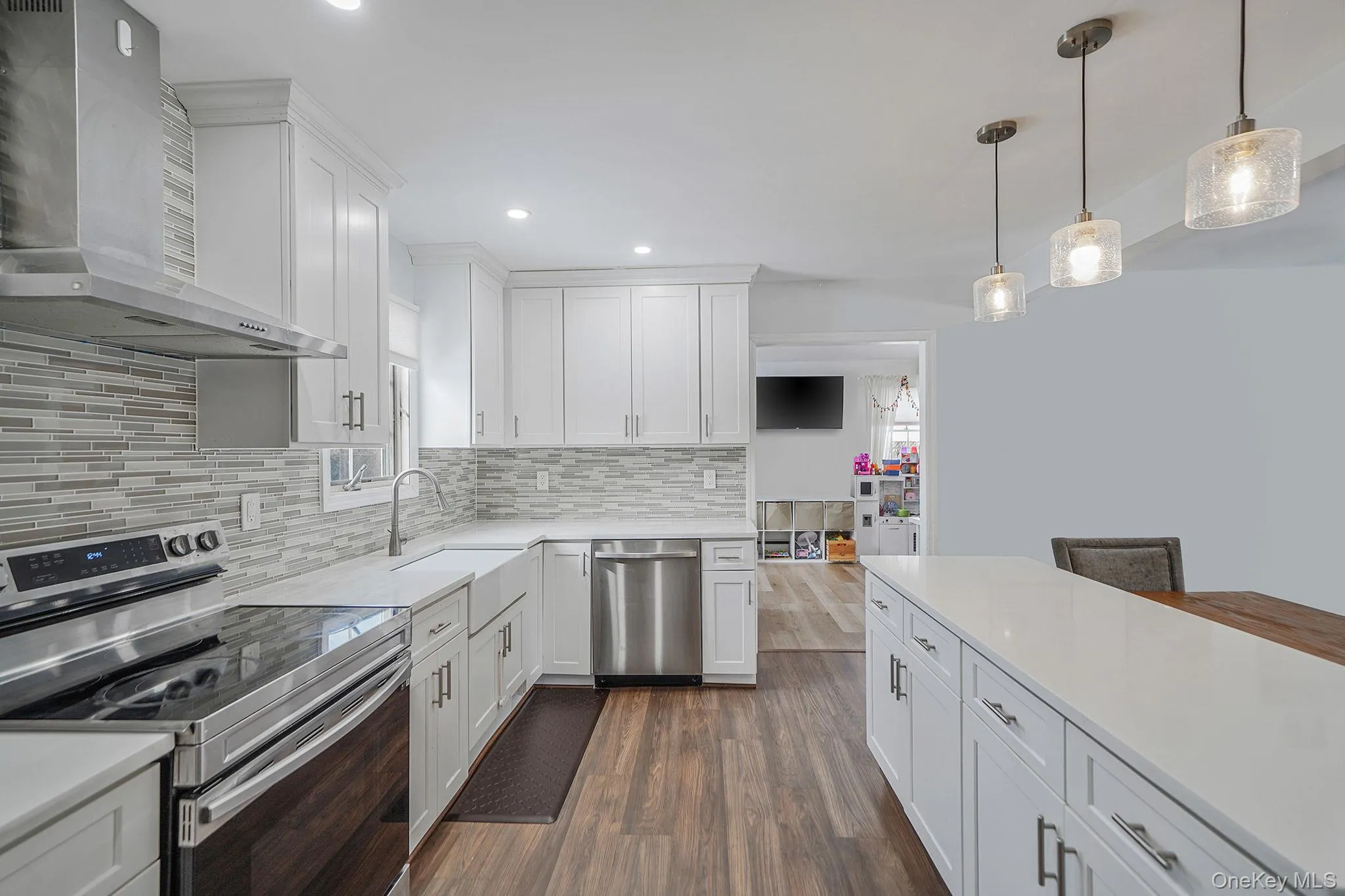 78 Miller Avenue, Brookhaven, NY, 3 Bedrooms Bedrooms, 8 Rooms Rooms,2 BathroomsBathrooms,Residential,For Rent,Miller,0,959798 78 Miller Avenue, Brookhaven, NY, 3 Bedrooms Bedrooms, 8 Rooms Rooms,2 BathroomsBathrooms,Residential,For Rent,Miller,0,959798