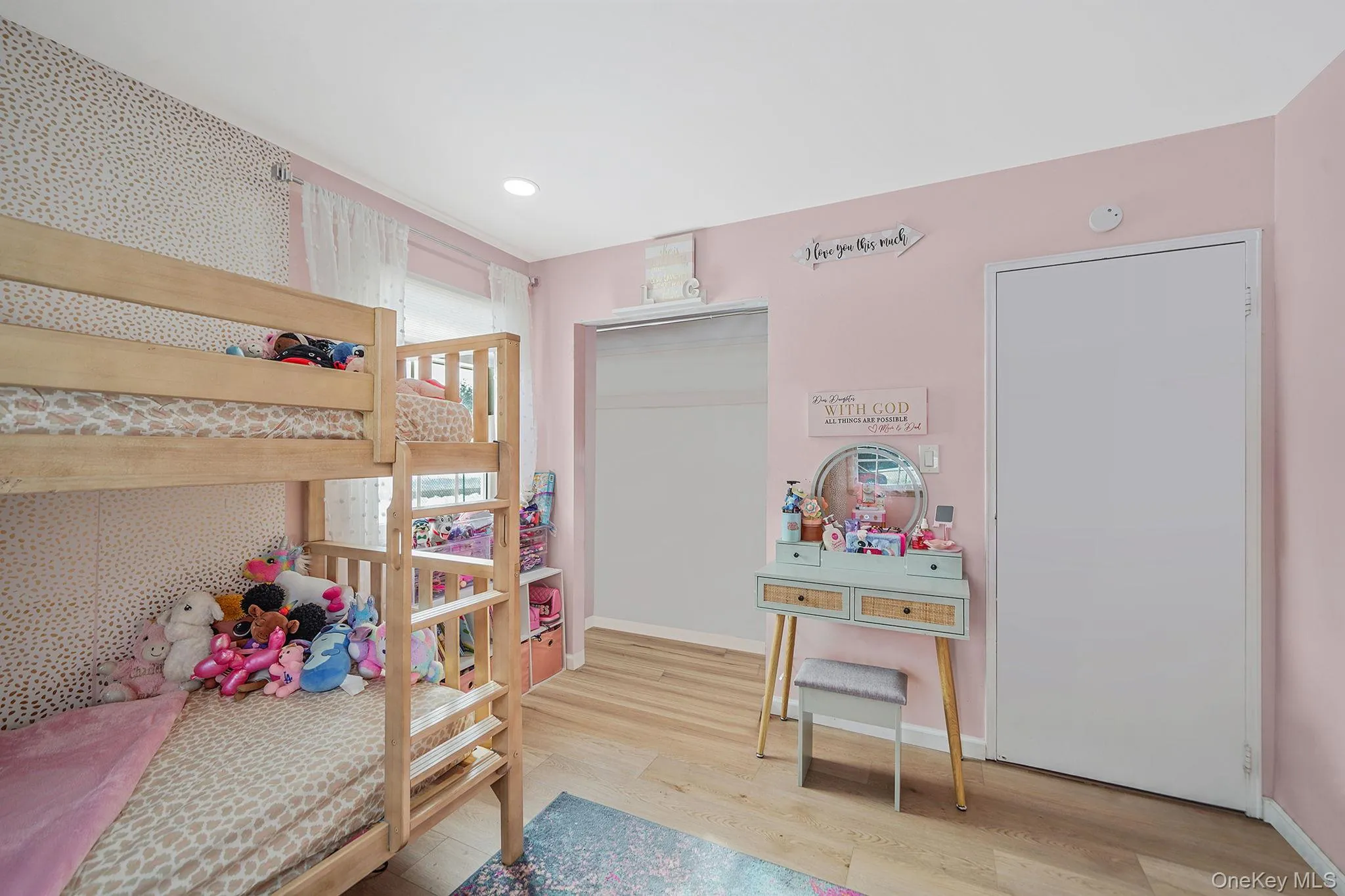 78 Miller Avenue, Brookhaven, NY, 3 Bedrooms Bedrooms, 8 Rooms Rooms,2 BathroomsBathrooms,Residential,For Rent,Miller,0,959798 78 Miller Avenue, Brookhaven, NY, 3 Bedrooms Bedrooms, 8 Rooms Rooms,2 BathroomsBathrooms,Residential,For Rent,Miller,0,959798