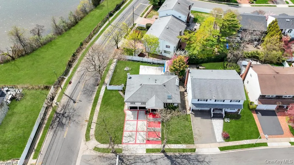 2 Valley Greens Drive, Hempstead, NY, 6 Bedrooms Bedrooms, 9 Rooms Rooms,3 BathroomsBathrooms,Residential,For Rent,Valley Greens,0,959805 2 Valley Greens Drive, Hempstead, NY, 6 Bedrooms Bedrooms, 9 Rooms Rooms,3 BathroomsBathrooms,Residential,For Rent,Valley Greens,0,959805