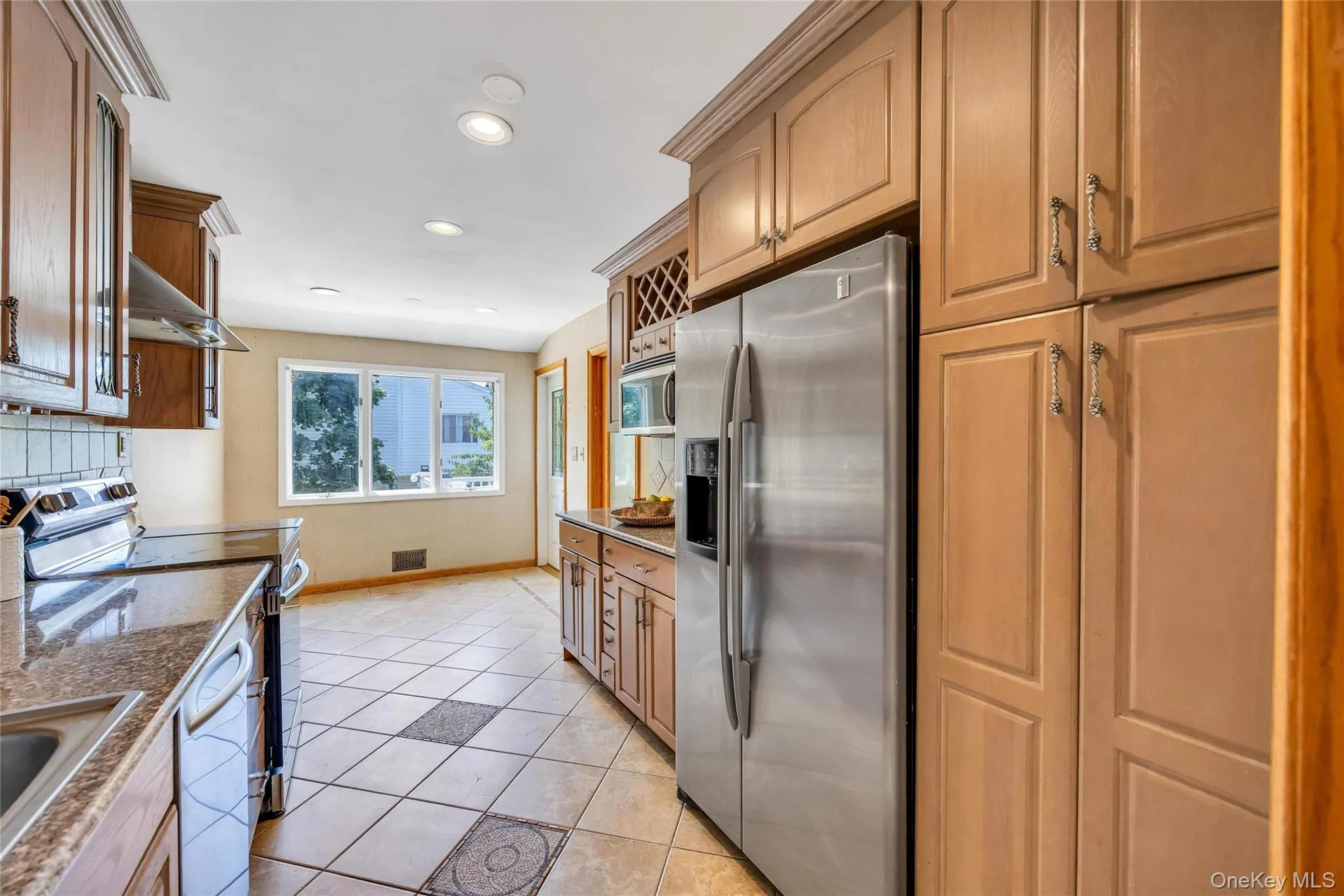 2 Valley Greens Drive, Hempstead, NY, 6 Bedrooms Bedrooms, 9 Rooms Rooms,3 BathroomsBathrooms,Residential,For Rent,Valley Greens,0,959805 2 Valley Greens Drive, Hempstead, NY, 6 Bedrooms Bedrooms, 9 Rooms Rooms,3 BathroomsBathrooms,Residential,For Rent,Valley Greens,0,959805