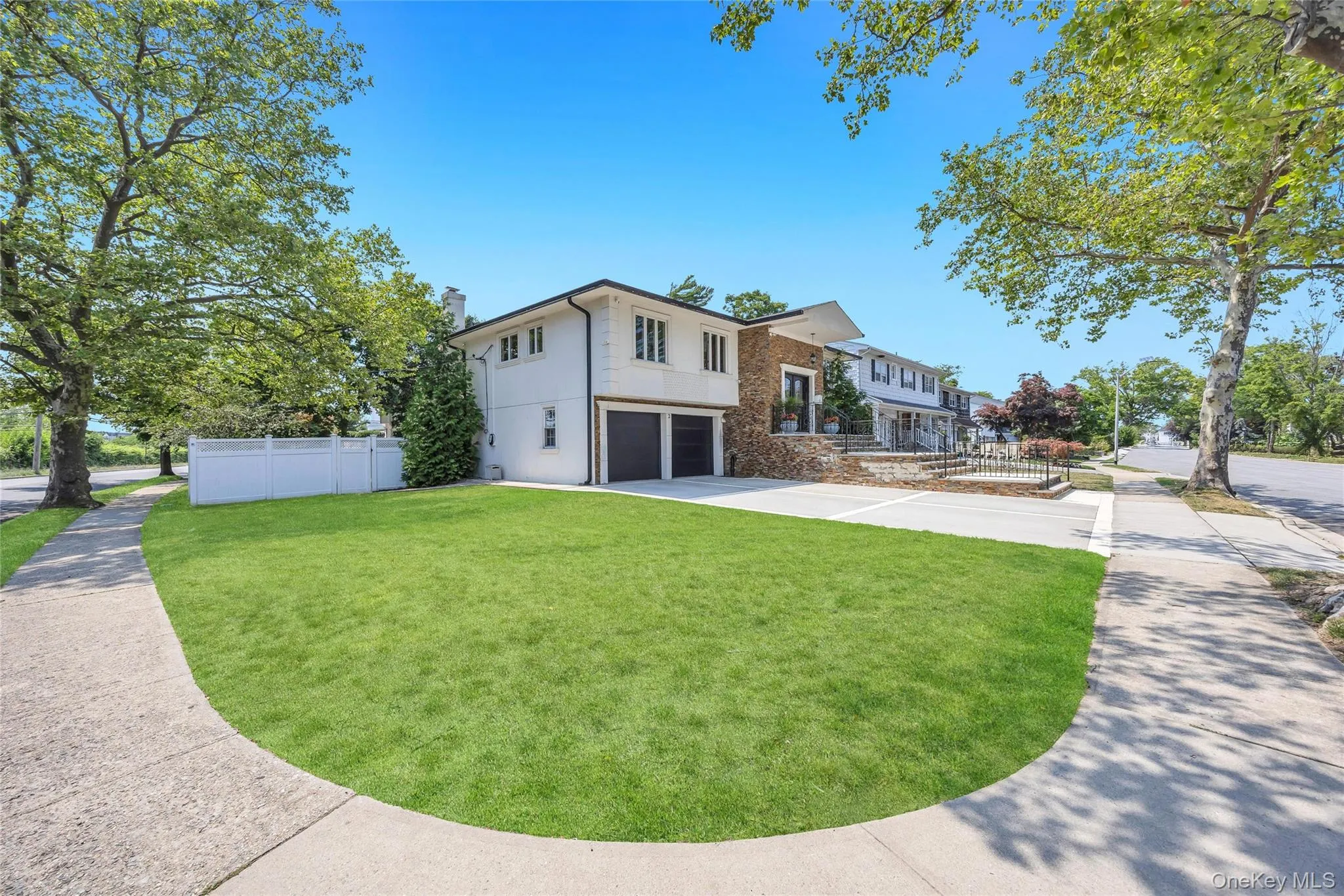 2 Valley Greens Drive, Hempstead, NY, 6 Bedrooms Bedrooms, 9 Rooms Rooms,3 BathroomsBathrooms,Residential,For Rent,Valley Greens,0,959805 2 Valley Greens Drive, Hempstead, NY, 6 Bedrooms Bedrooms, 9 Rooms Rooms,3 BathroomsBathrooms,Residential,For Rent,Valley Greens,0,959805