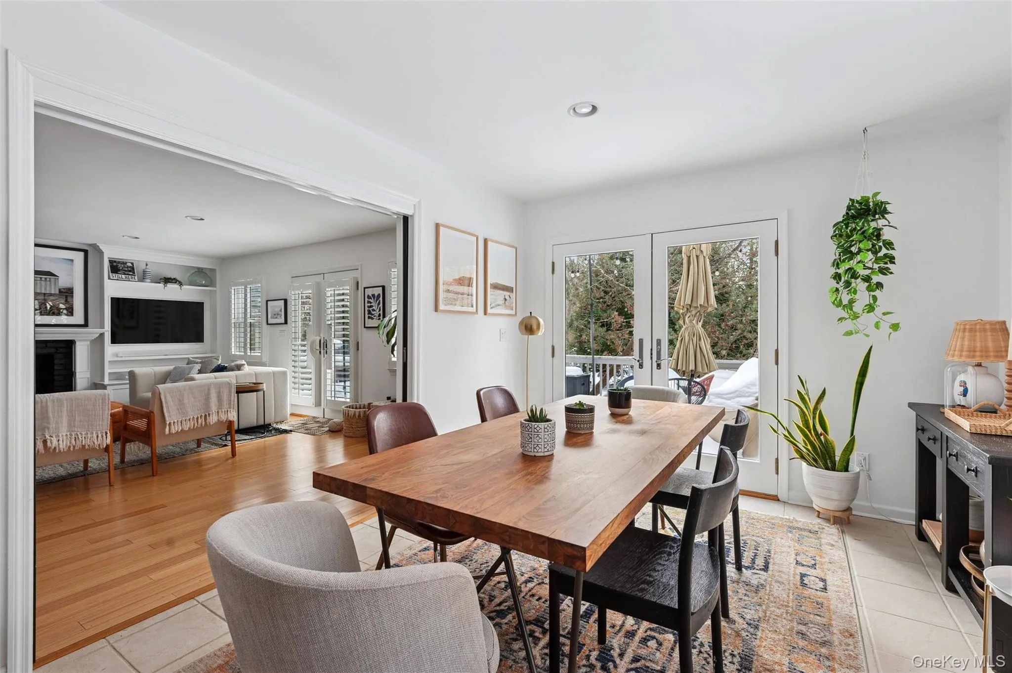 3 1st Place, Southampton, NY, 3 Bedrooms Bedrooms, 9 Rooms Rooms,3 BathroomsBathrooms,Residential Lease,For Rent,1st,0,959806 3 1st Place, Southampton, NY, 3 Bedrooms Bedrooms, 9 Rooms Rooms,3 BathroomsBathrooms,Residential Lease,For Rent,1st,0,959806