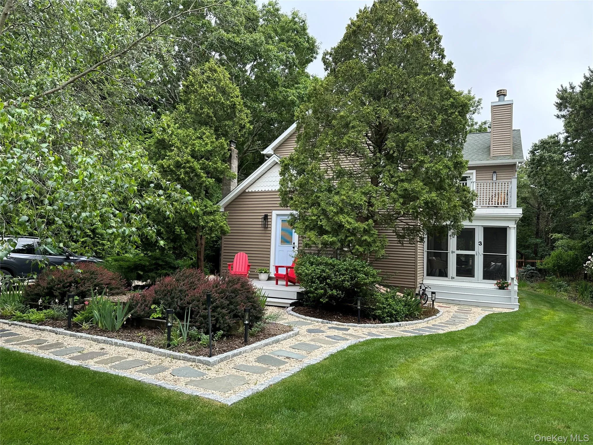 3 1st Place, Southampton, NY, 3 Bedrooms Bedrooms, 9 Rooms Rooms,3 BathroomsBathrooms,Residential Lease,For Rent,1st,0,959806 3 1st Place, Southampton, NY, 3 Bedrooms Bedrooms, 9 Rooms Rooms,3 BathroomsBathrooms,Residential Lease,For Rent,1st,0,959806