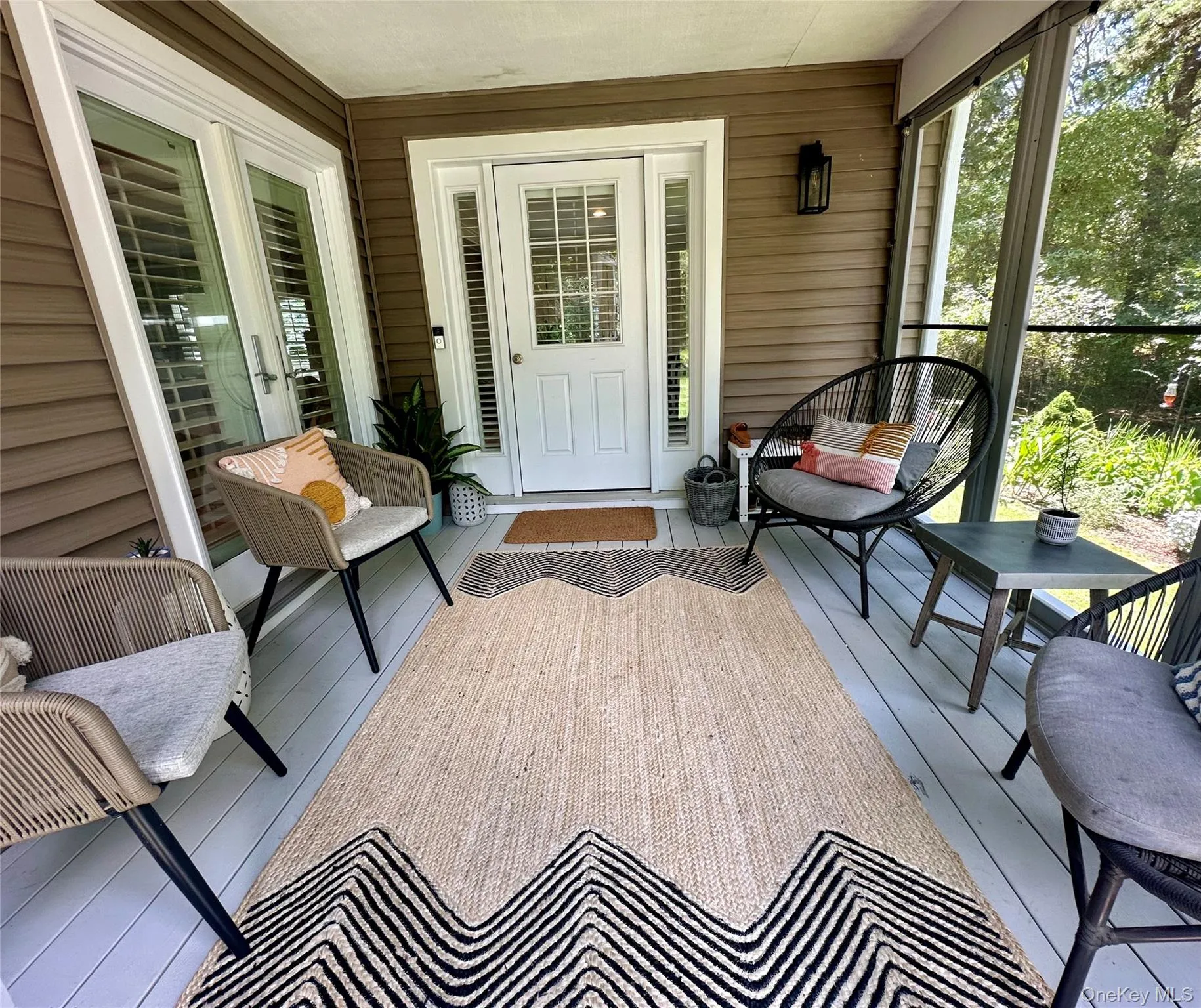 3 1st Place, Southampton, NY, 3 Bedrooms Bedrooms, 9 Rooms Rooms,3 BathroomsBathrooms,Residential Lease,For Rent,1st,0,959806 3 1st Place, Southampton, NY, 3 Bedrooms Bedrooms, 9 Rooms Rooms,3 BathroomsBathrooms,Residential Lease,For Rent,1st,0,959806
