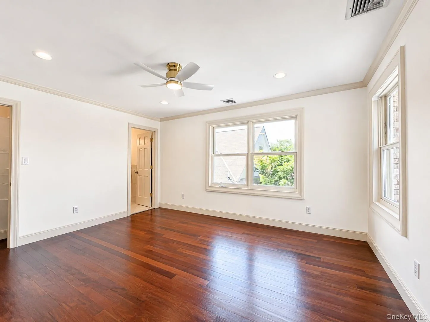 38 The Helm, Islip, NY, 5 Bedrooms Bedrooms, 16 Rooms Rooms,5 BathroomsBathrooms,Residential,For Rent,The Helm,0,959818 38 The Helm, Islip, NY, 5 Bedrooms Bedrooms, 16 Rooms Rooms,5 BathroomsBathrooms,Residential,For Rent,The Helm,0,959818