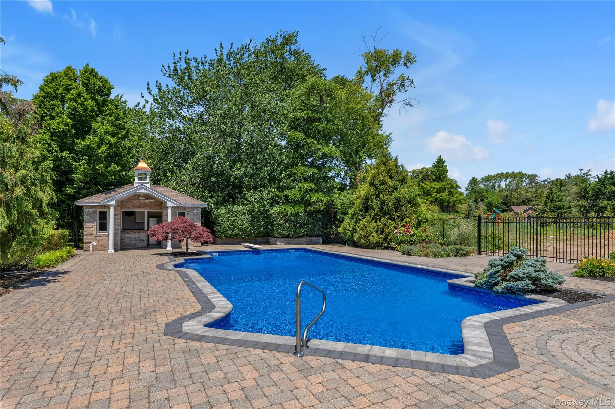 38 The Helm, Islip, NY, 5 Bedrooms Bedrooms, 16 Rooms Rooms,5 BathroomsBathrooms,Residential,For Rent,The Helm,0,959818 38 The Helm, Islip, NY, 5 Bedrooms Bedrooms, 16 Rooms Rooms,5 BathroomsBathrooms,Residential,For Rent,The Helm,0,959818
