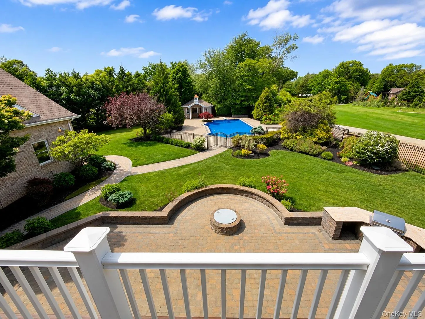 38 The Helm, Islip, NY, 5 Bedrooms Bedrooms, 16 Rooms Rooms,5 BathroomsBathrooms,Residential,For Rent,The Helm,0,959818 38 The Helm, Islip, NY, 5 Bedrooms Bedrooms, 16 Rooms Rooms,5 BathroomsBathrooms,Residential,For Rent,The Helm,0,959818