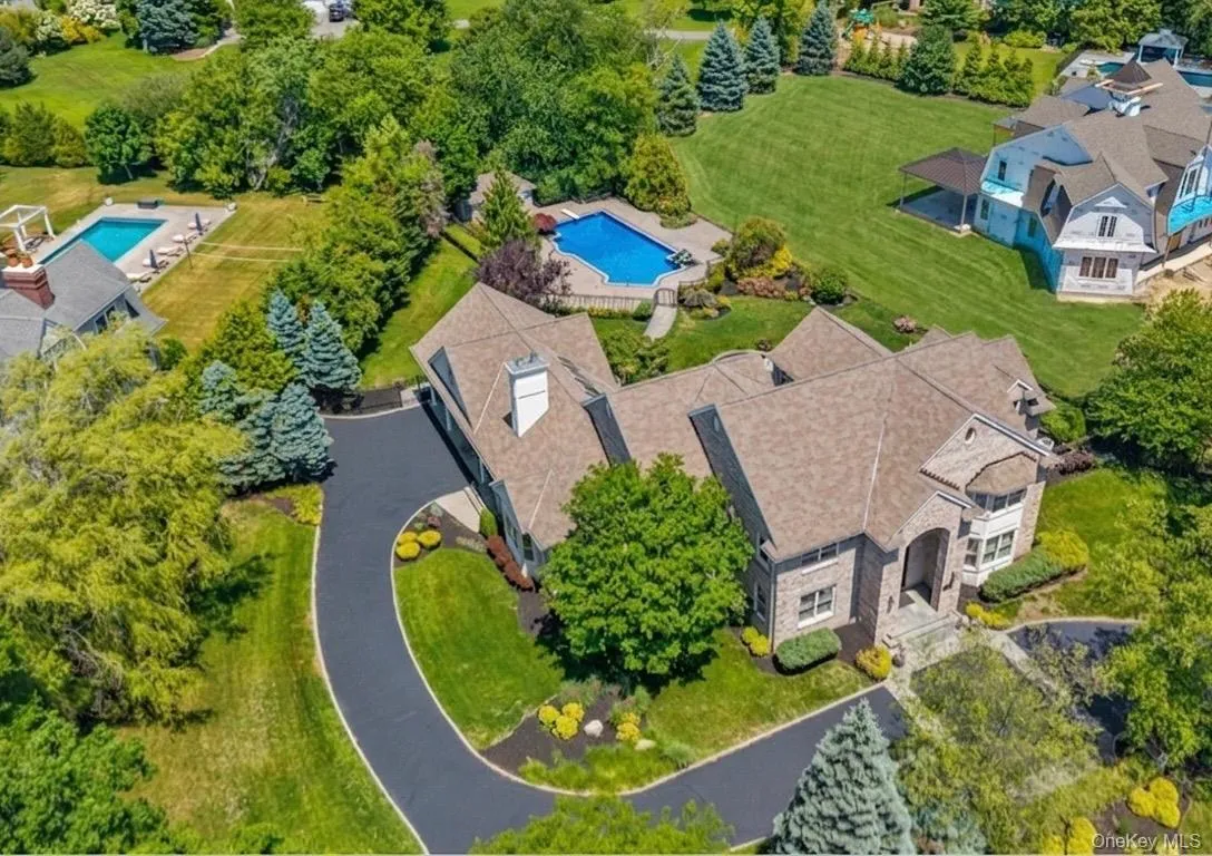 38 The Helm, Islip, NY, 5 Bedrooms Bedrooms, 16 Rooms Rooms,5 BathroomsBathrooms,Residential,For Rent,The Helm,0,959818 38 The Helm, Islip, NY, 5 Bedrooms Bedrooms, 16 Rooms Rooms,5 BathroomsBathrooms,Residential,For Rent,The Helm,0,959818