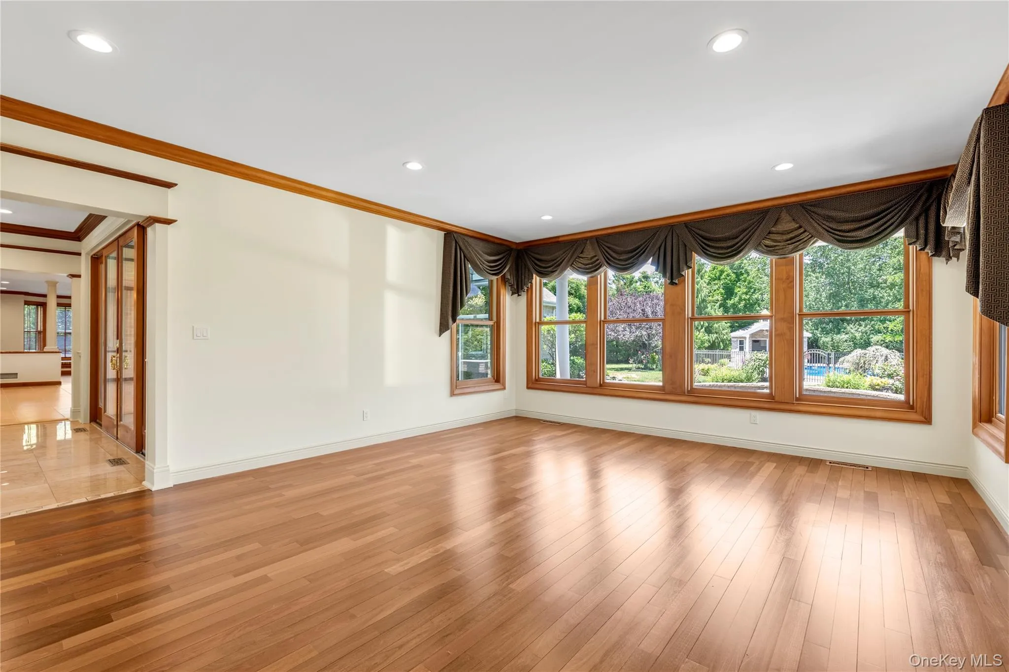 38 The Helm, Islip, NY, 5 Bedrooms Bedrooms, 16 Rooms Rooms,5 BathroomsBathrooms,Residential,For Rent,The Helm,0,959818 38 The Helm, Islip, NY, 5 Bedrooms Bedrooms, 16 Rooms Rooms,5 BathroomsBathrooms,Residential,For Rent,The Helm,0,959818