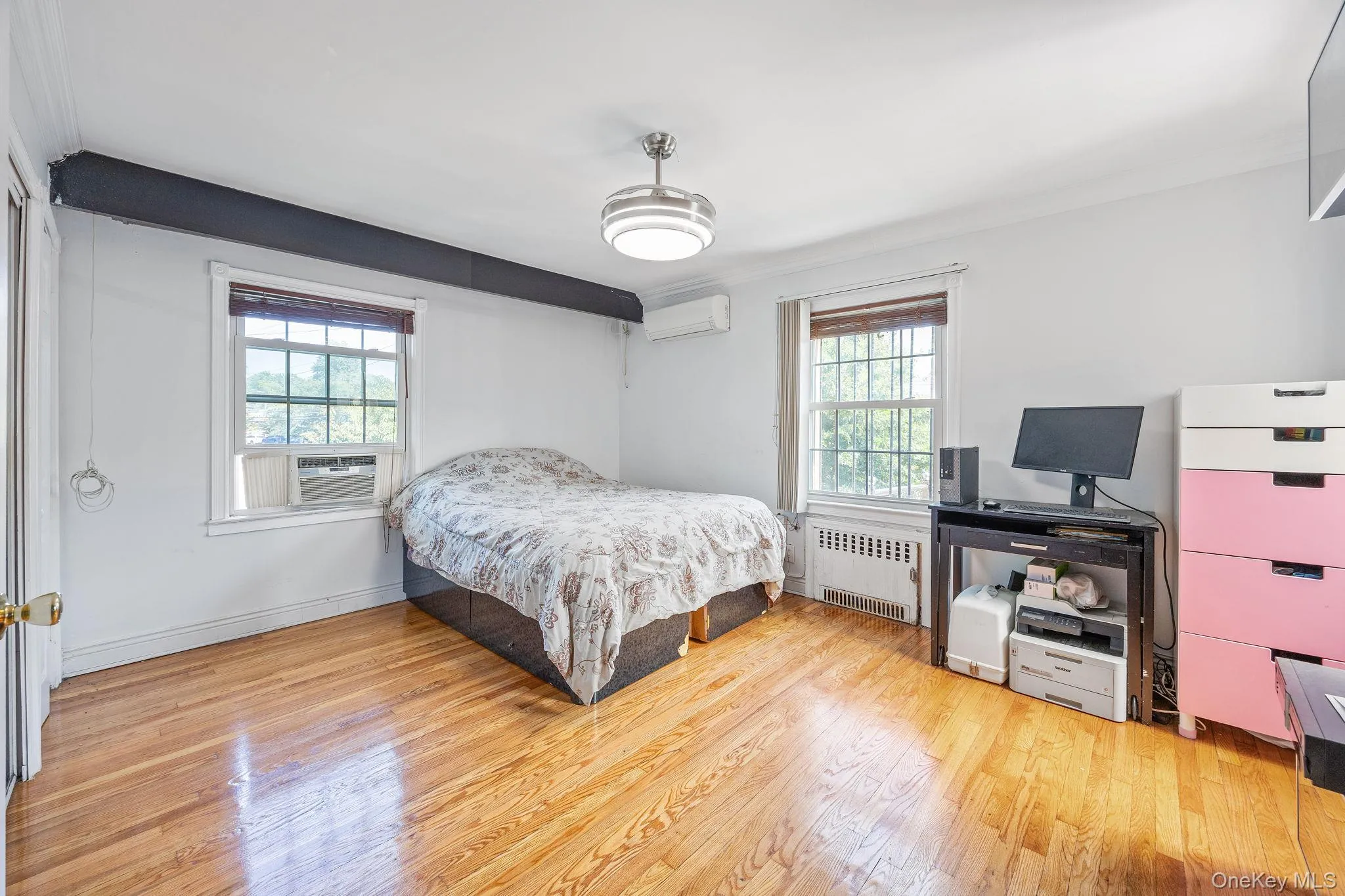 19703 Mc Laughlin Avenue, New York, NY, 3 Bedrooms Bedrooms, 10 Rooms Rooms,2 BathroomsBathrooms,Residential Lease,For Rent,Mc Laughlin,0,959829 19703 Mc Laughlin Avenue, New York, NY, 3 Bedrooms Bedrooms, 10 Rooms Rooms,2 BathroomsBathrooms,Residential Lease,For Rent,Mc Laughlin,0,959829