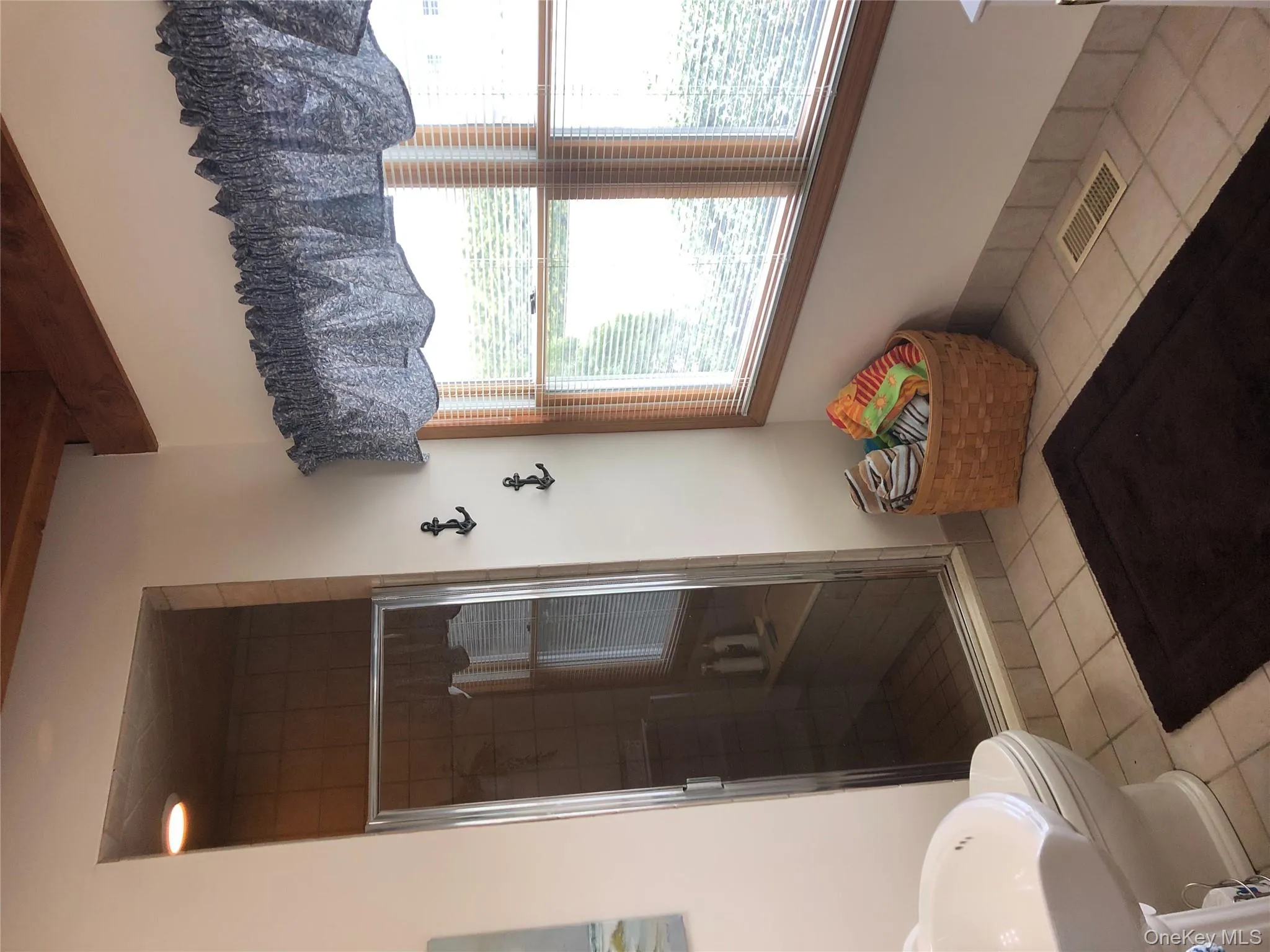 48 Oakhurst Road, Southampton, NY, 3 Bedrooms Bedrooms, 8 Rooms Rooms,3 BathroomsBathrooms,Residential Lease,For Rent,Oakhurst,0,959844 48 Oakhurst Road, Southampton, NY, 3 Bedrooms Bedrooms, 8 Rooms Rooms,3 BathroomsBathrooms,Residential Lease,For Rent,Oakhurst,0,959844