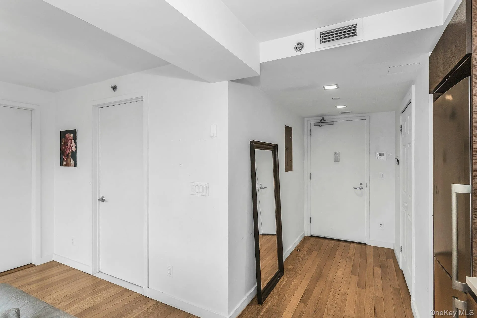 39-16 Prince Street, New York, NY, 1 Bedroom Bedrooms, 3 Rooms Rooms,1 BathroomBathrooms,Residential,For Rent,Prince,0,959856 39-16 Prince Street, New York, NY, 1 Bedroom Bedrooms, 3 Rooms Rooms,1 BathroomBathrooms,Residential,For Rent,Prince,0,959856