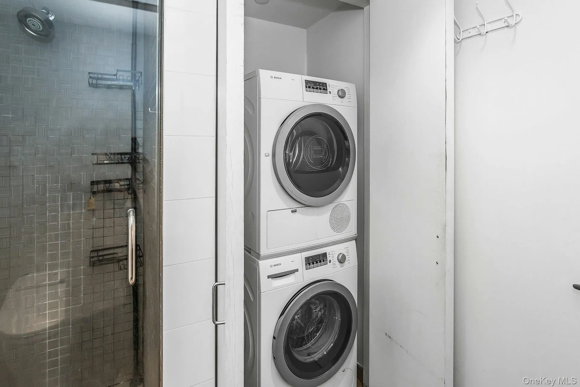 39-16 Prince Street, New York, NY, 1 Bedroom Bedrooms, 3 Rooms Rooms,1 BathroomBathrooms,Residential,For Rent,Prince,0,959856 39-16 Prince Street, New York, NY, 1 Bedroom Bedrooms, 3 Rooms Rooms,1 BathroomBathrooms,Residential,For Rent,Prince,0,959856
