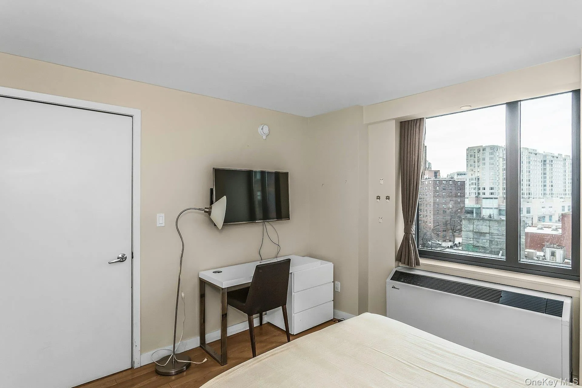 39-16 Prince Street, New York, NY, 1 Bedroom Bedrooms, 3 Rooms Rooms,1 BathroomBathrooms,Residential,For Rent,Prince,0,959856 39-16 Prince Street, New York, NY, 1 Bedroom Bedrooms, 3 Rooms Rooms,1 BathroomBathrooms,Residential,For Rent,Prince,0,959856