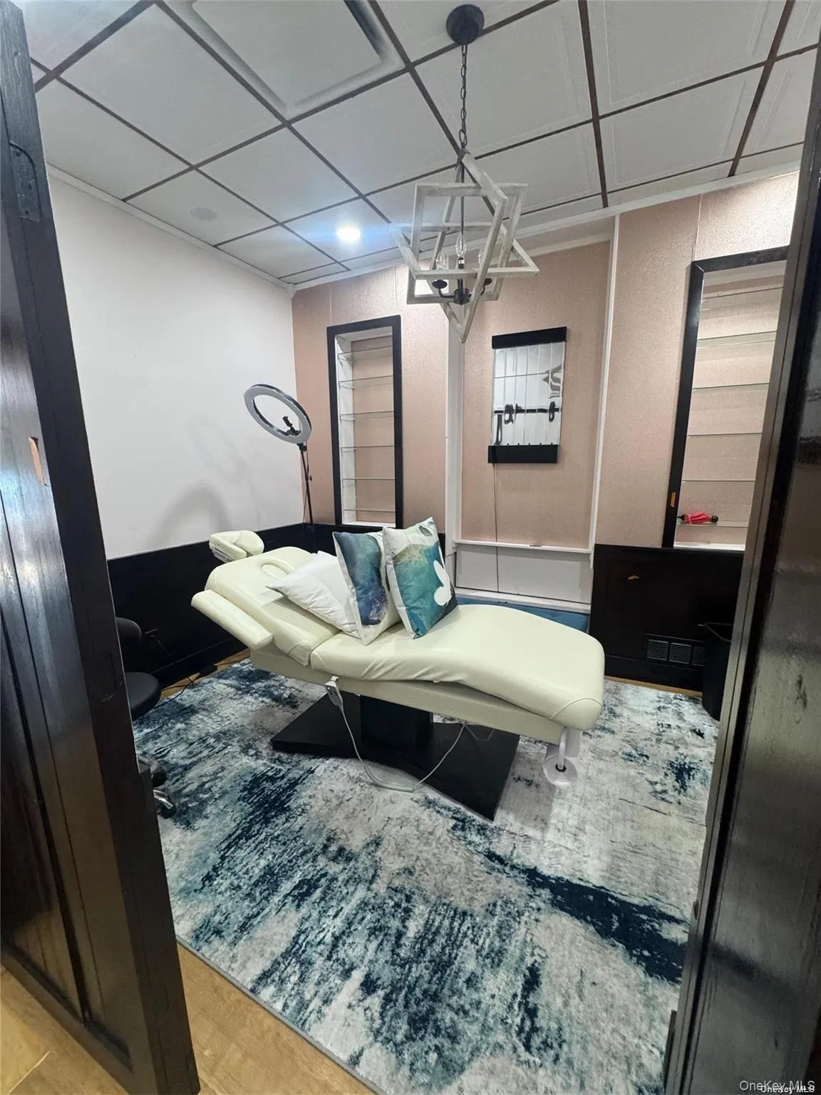 302 Forest Avenue, Oyster Bay, NY, ,Commercial Lease,For Rent,Forest,0,959877 302 Forest Avenue, Oyster Bay, NY, ,Commercial Lease,For Rent,Forest,0,959877