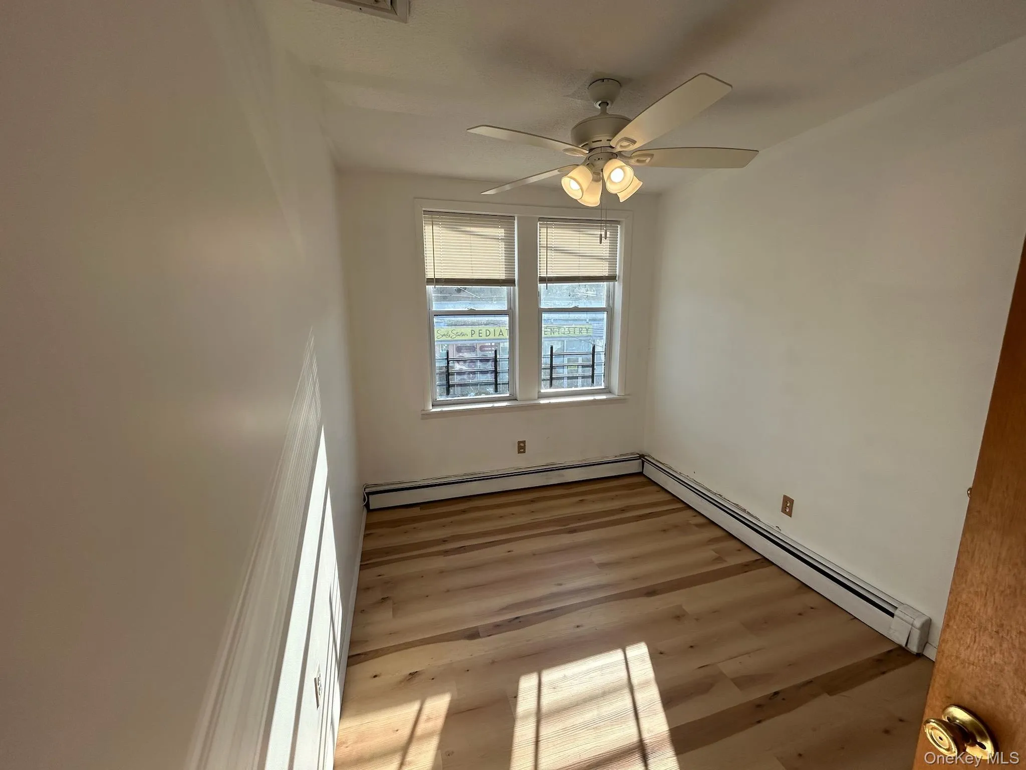 12 Verbena Ave Turnpike, Hempstead, NY, 2 Bedrooms Bedrooms, 5 Rooms Rooms,1 BathroomBathrooms,Residential Lease,For Rent,Verbena Ave,0,959890 12 Verbena Ave Turnpike, Hempstead, NY, 2 Bedrooms Bedrooms, 5 Rooms Rooms,1 BathroomBathrooms,Residential Lease,For Rent,Verbena Ave,0,959890