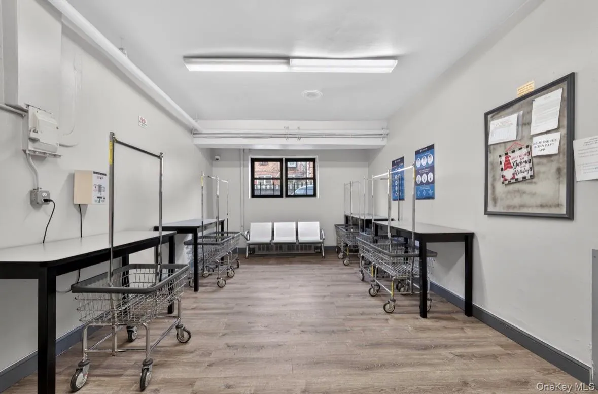 58-03 Calloway Street, New York, NY, 1 Bedroom Bedrooms, 4 Rooms Rooms,1 BathroomBathrooms,Residential Sale,For Rent,Calloway,0,959931 58-03 Calloway Street, New York, NY, 1 Bedroom Bedrooms, 4 Rooms Rooms,1 BathroomBathrooms,Residential Sale,For Rent,Calloway,0,959931