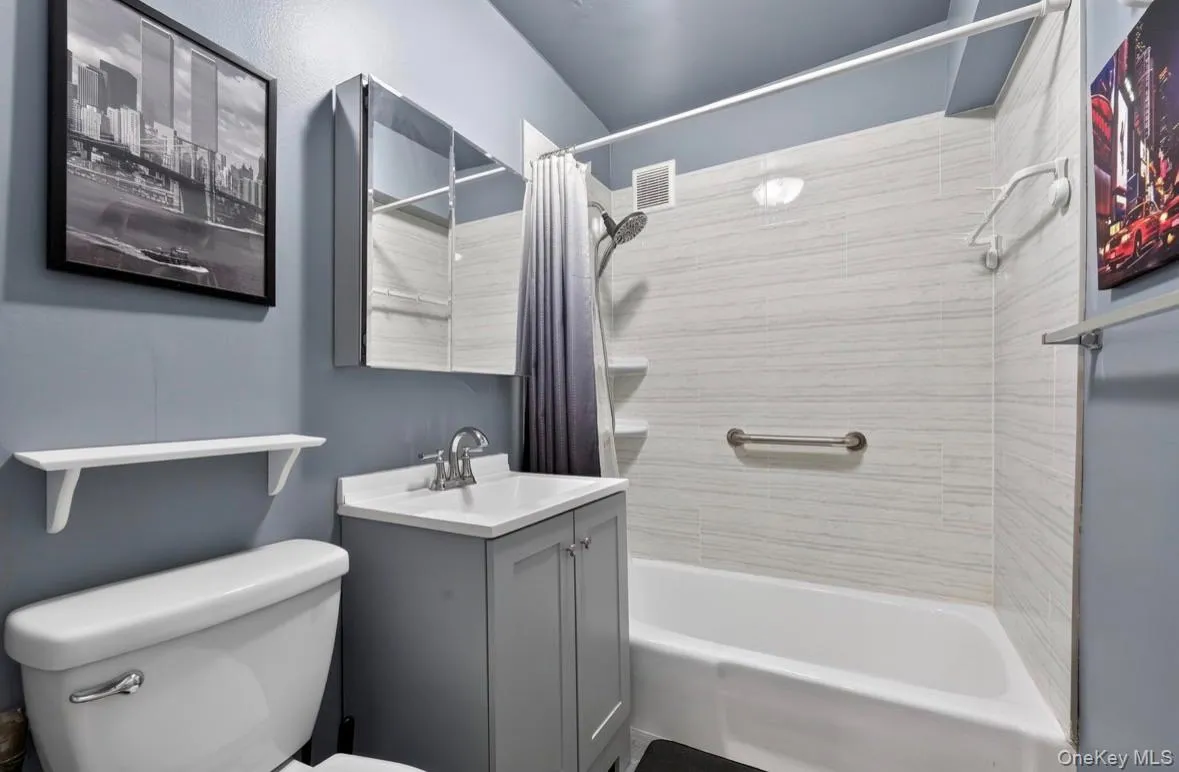 58-03 Calloway Street, New York, NY, 1 Bedroom Bedrooms, 4 Rooms Rooms,1 BathroomBathrooms,Residential Sale,For Rent,Calloway,0,959931 58-03 Calloway Street, New York, NY, 1 Bedroom Bedrooms, 4 Rooms Rooms,1 BathroomBathrooms,Residential Sale,For Rent,Calloway,0,959931
