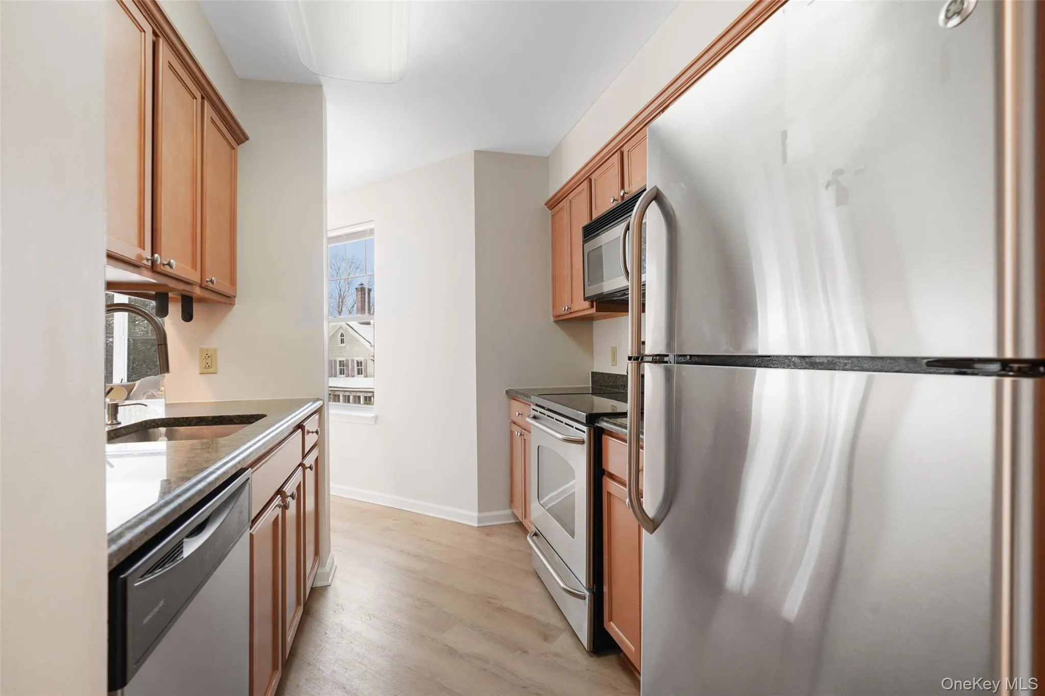 Alternate view of Kitchen Alternate view of Kitchen