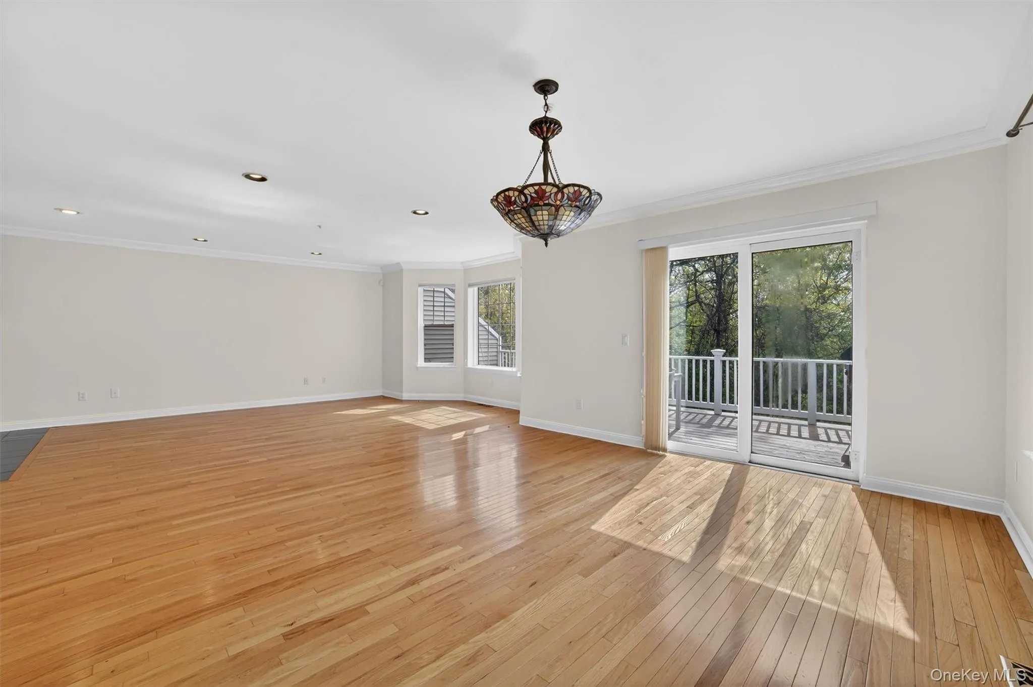 107 Winding Ridge Road, Greenburgh, NY, 4 Bedrooms Bedrooms, 9 Rooms Rooms,3 BathroomsBathrooms,Residential Lease,For Rent,Winding Ridge,0,959990 107 Winding Ridge Road, Greenburgh, NY, 4 Bedrooms Bedrooms, 9 Rooms Rooms,3 BathroomsBathrooms,Residential Lease,For Rent,Winding Ridge,0,959990