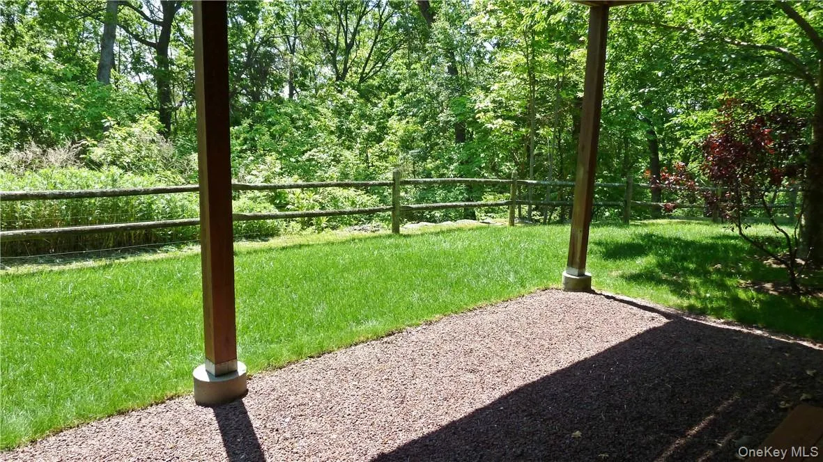 107 Winding Ridge Road, Greenburgh, NY, 4 Bedrooms Bedrooms, 9 Rooms Rooms,3 BathroomsBathrooms,Residential Lease,For Rent,Winding Ridge,0,959990 107 Winding Ridge Road, Greenburgh, NY, 4 Bedrooms Bedrooms, 9 Rooms Rooms,3 BathroomsBathrooms,Residential Lease,For Rent,Winding Ridge,0,959990