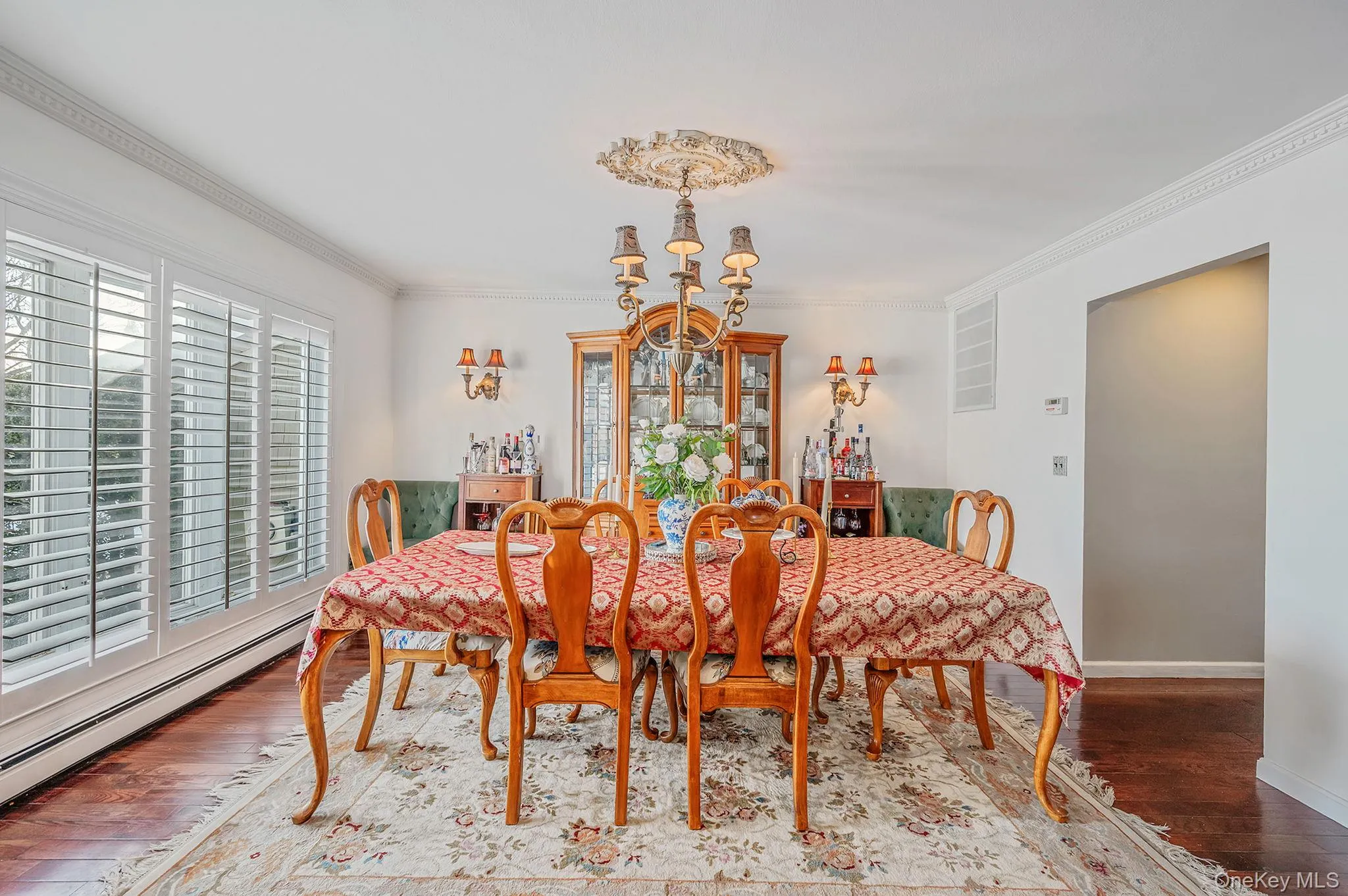 10 Alpine Court, Smithtown, NY, 6 Bedrooms Bedrooms, 15 Rooms Rooms,3 BathroomsBathrooms,Residential,For Rent,Alpine,0,959993 10 Alpine Court, Smithtown, NY, 6 Bedrooms Bedrooms, 15 Rooms Rooms,3 BathroomsBathrooms,Residential,For Rent,Alpine,0,959993