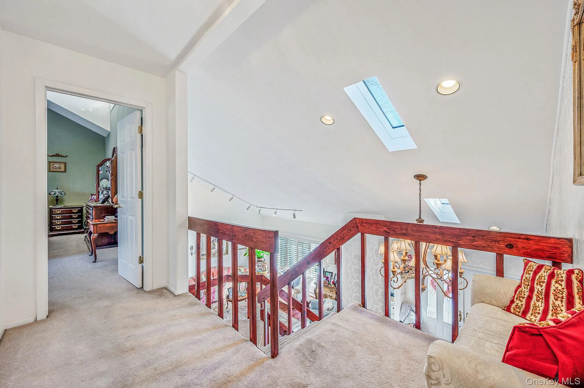 10 Alpine Court, Smithtown, NY, 6 Bedrooms Bedrooms, 15 Rooms Rooms,3 BathroomsBathrooms,Residential,For Rent,Alpine,0,959993 10 Alpine Court, Smithtown, NY, 6 Bedrooms Bedrooms, 15 Rooms Rooms,3 BathroomsBathrooms,Residential,For Rent,Alpine,0,959993