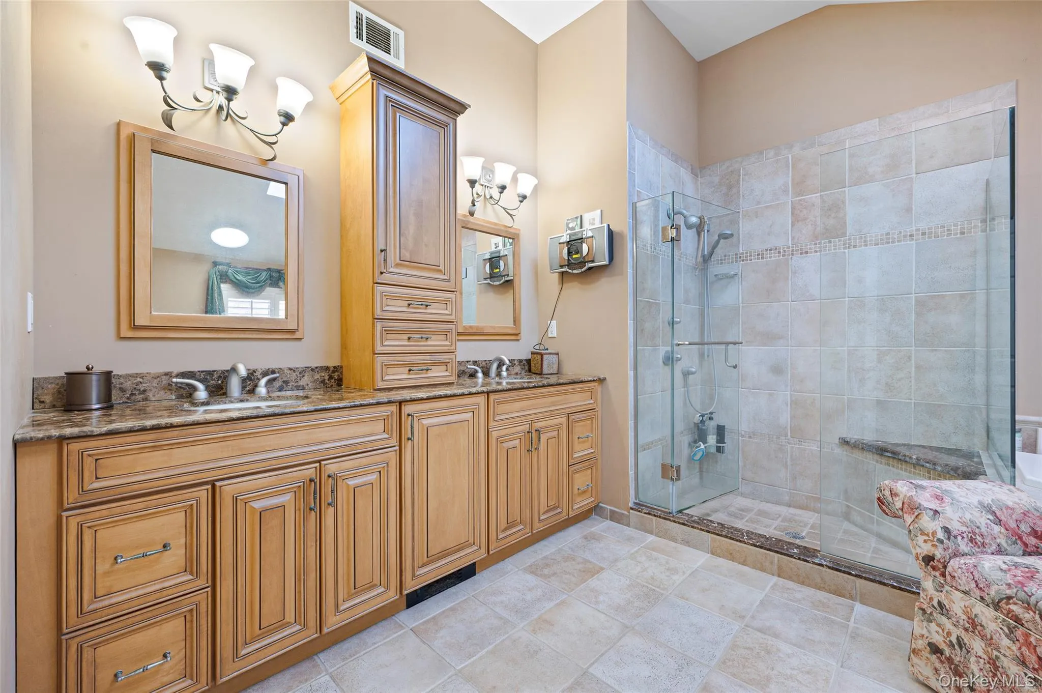 10 Alpine Court, Smithtown, NY, 6 Bedrooms Bedrooms, 15 Rooms Rooms,3 BathroomsBathrooms,Residential,For Rent,Alpine,0,959993 10 Alpine Court, Smithtown, NY, 6 Bedrooms Bedrooms, 15 Rooms Rooms,3 BathroomsBathrooms,Residential,For Rent,Alpine,0,959993