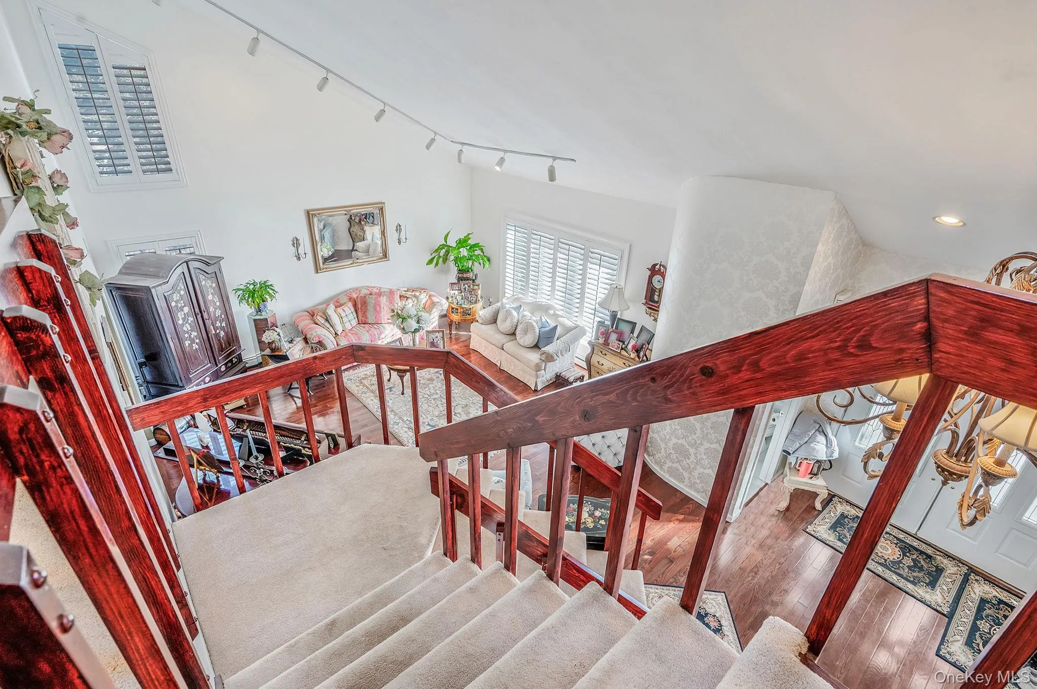 10 Alpine Court, Smithtown, NY, 6 Bedrooms Bedrooms, 15 Rooms Rooms,3 BathroomsBathrooms,Residential,For Rent,Alpine,0,959993 10 Alpine Court, Smithtown, NY, 6 Bedrooms Bedrooms, 15 Rooms Rooms,3 BathroomsBathrooms,Residential,For Rent,Alpine,0,959993