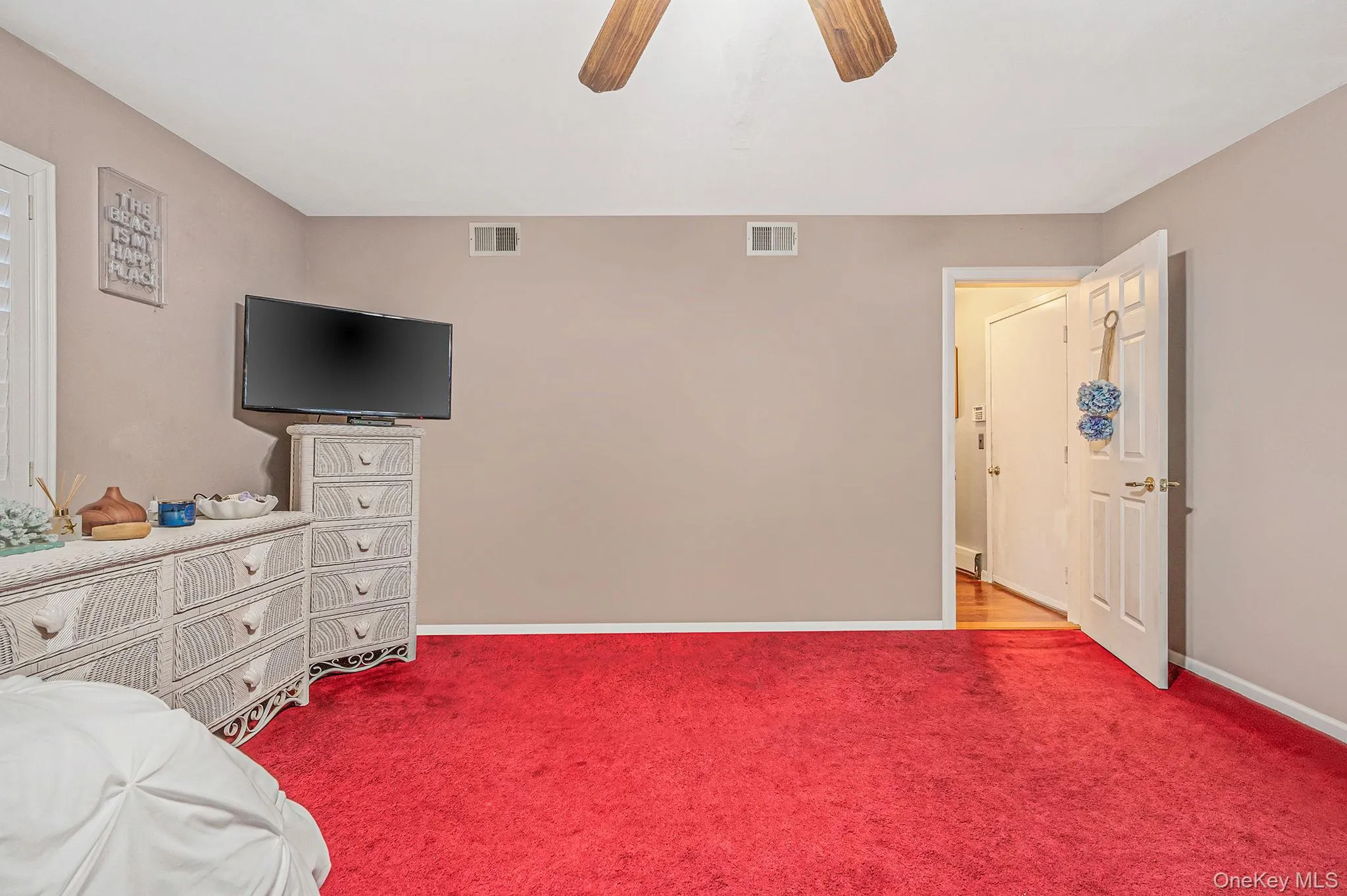 10 Alpine Court, Smithtown, NY, 6 Bedrooms Bedrooms, 15 Rooms Rooms,3 BathroomsBathrooms,Residential,For Rent,Alpine,0,959993 10 Alpine Court, Smithtown, NY, 6 Bedrooms Bedrooms, 15 Rooms Rooms,3 BathroomsBathrooms,Residential,For Rent,Alpine,0,959993