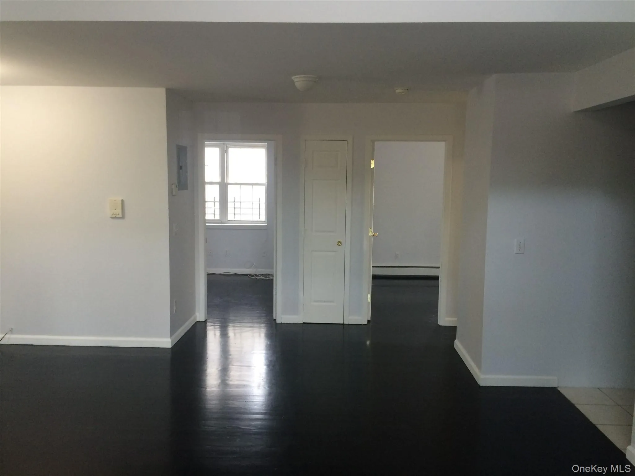 97-56 105th Street, New York, NY, 3 Bedrooms Bedrooms, 7 Rooms Rooms,2 BathroomsBathrooms,Residential Lease,For Rent,105th,0,960069 97-56 105th Street, New York, NY, 3 Bedrooms Bedrooms, 7 Rooms Rooms,2 BathroomsBathrooms,Residential Lease,For Rent,105th,0,960069