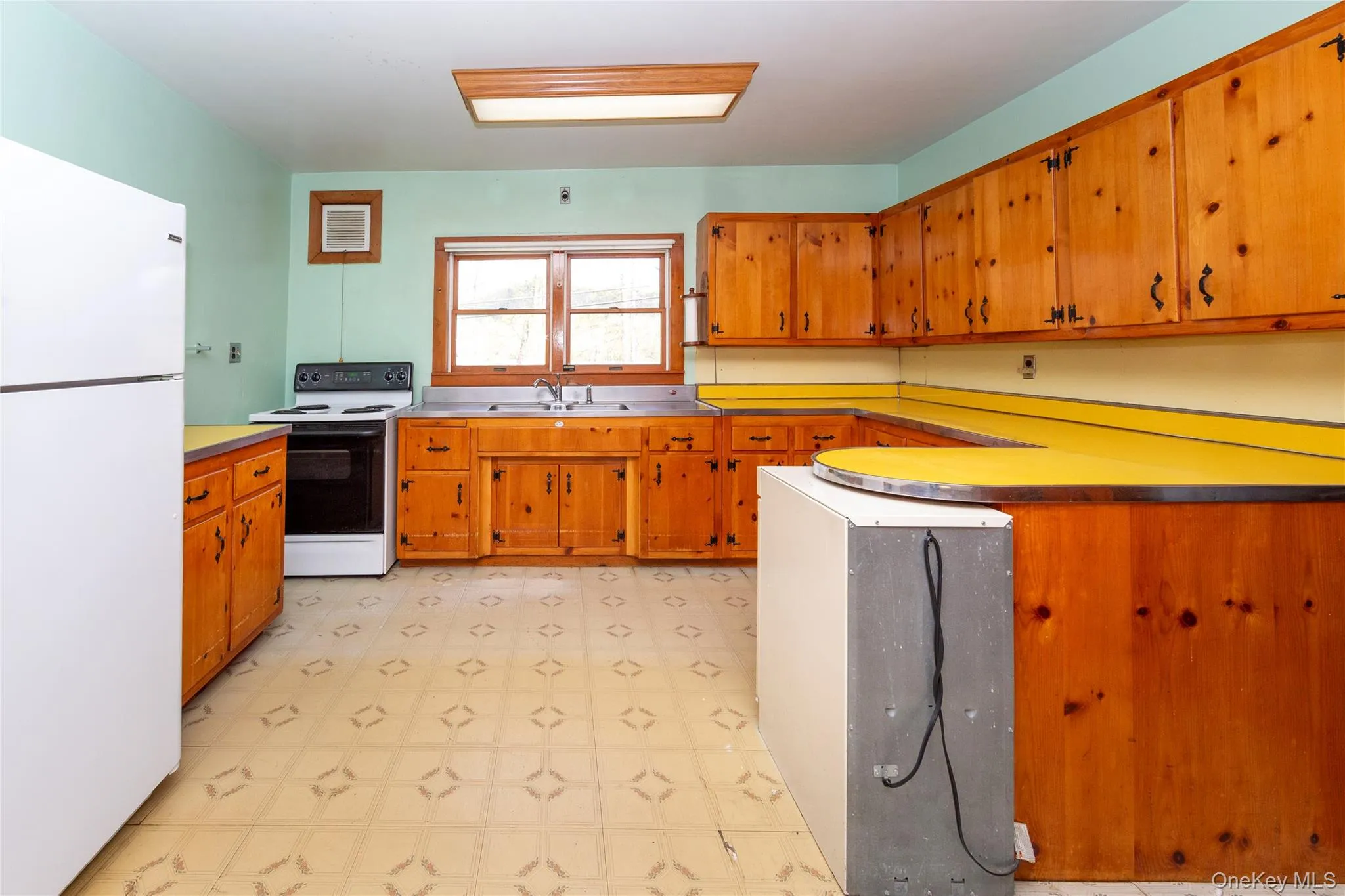 113 Dog Tail Corners Road, Dover, NY, 3 Bedrooms Bedrooms, 5 Rooms Rooms,1 BathroomBathrooms,Residential,For Rent,Dog Tail Corners,0,KEY960070 113 Dog Tail Corners Road, Dover, NY, 3 Bedrooms Bedrooms, 5 Rooms Rooms,1 BathroomBathrooms,Residential,For Rent,Dog Tail Corners,0,KEY960070