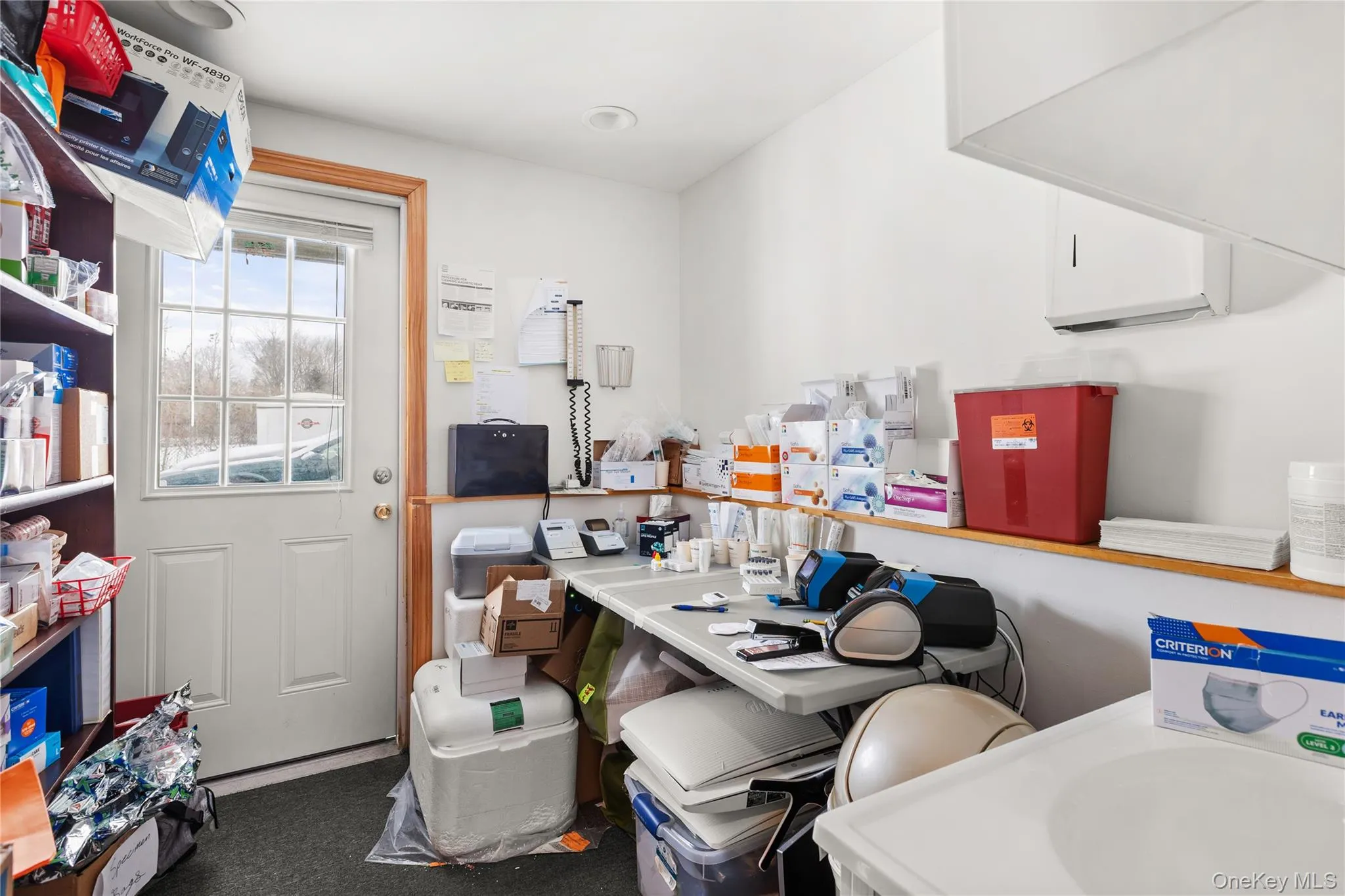 925 Deer Park Avenue, Babylon, NY, ,Commercial Lease,For Rent,Deer Park,0,960088 925 Deer Park Avenue, Babylon, NY, ,Commercial Lease,For Rent,Deer Park,0,960088