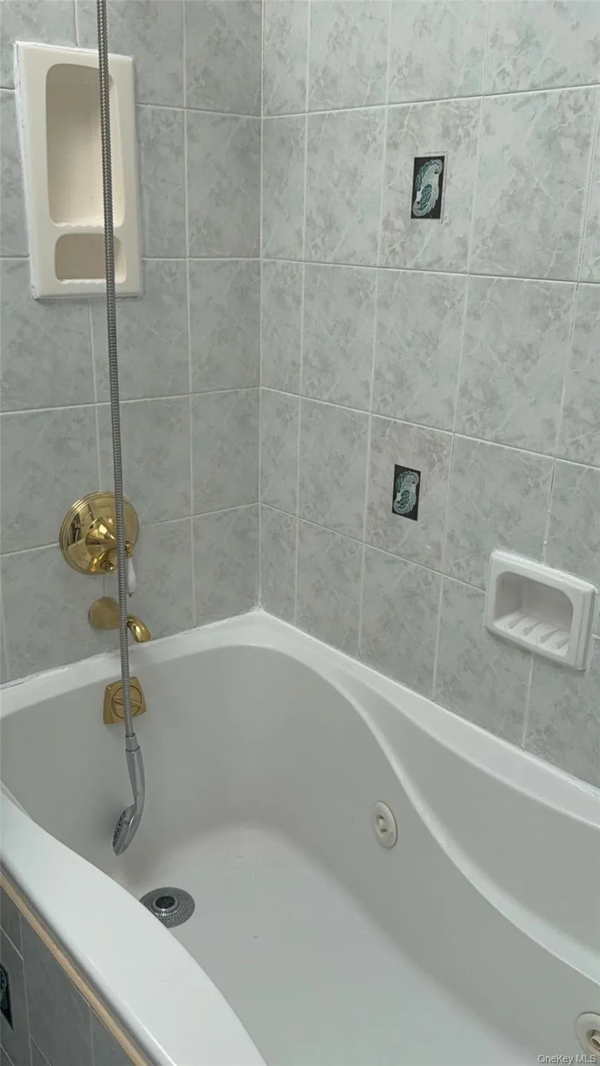 19-16 150th Street, New York, NY, 2 Bedrooms Bedrooms, 4 Rooms Rooms,1 BathroomBathrooms,Residential Lease,For Rent,150th,0,960100 19-16 150th Street, New York, NY, 2 Bedrooms Bedrooms, 4 Rooms Rooms,1 BathroomBathrooms,Residential Lease,For Rent,150th,0,960100