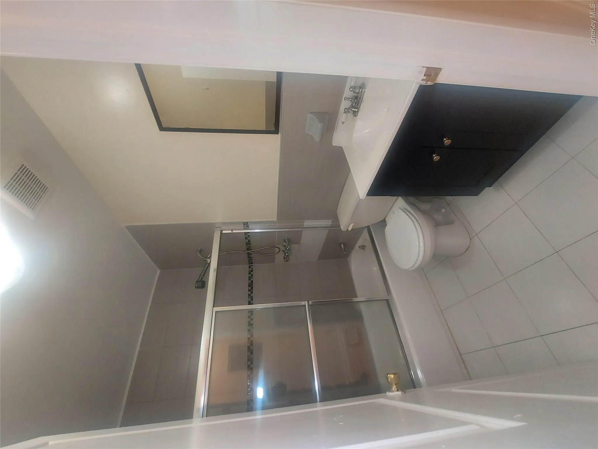 Bathroom 1 Bathroom 1