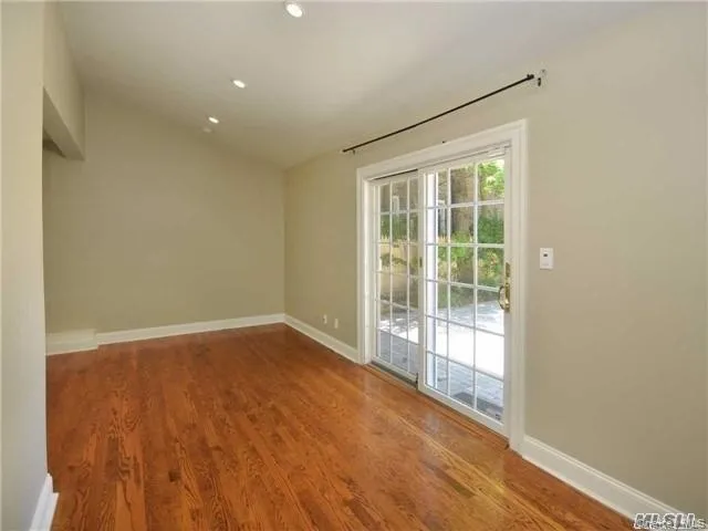 25 Gaynor Avenue, North Hempstead, NY, 3 Bedrooms Bedrooms, 8 Rooms Rooms,2 BathroomsBathrooms,Residential Lease,For Rent,Gaynor,0,960118 25 Gaynor Avenue, North Hempstead, NY, 3 Bedrooms Bedrooms, 8 Rooms Rooms,2 BathroomsBathrooms,Residential Lease,For Rent,Gaynor,0,960118