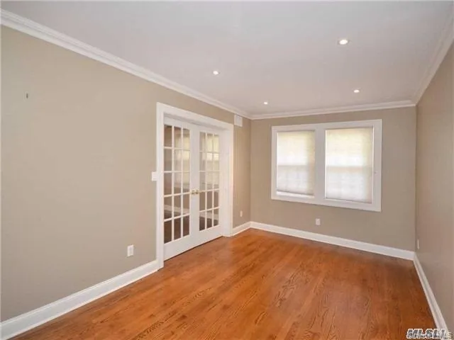 25 Gaynor Avenue, North Hempstead, NY, 3 Bedrooms Bedrooms, 8 Rooms Rooms,2 BathroomsBathrooms,Residential Lease,For Rent,Gaynor,0,960118 25 Gaynor Avenue, North Hempstead, NY, 3 Bedrooms Bedrooms, 8 Rooms Rooms,2 BathroomsBathrooms,Residential Lease,For Rent,Gaynor,0,960118