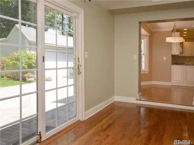 25 Gaynor Avenue, North Hempstead, NY, 3 Bedrooms Bedrooms, 8 Rooms Rooms,2 BathroomsBathrooms,Residential Lease,For Rent,Gaynor,0,960118 25 Gaynor Avenue, North Hempstead, NY, 3 Bedrooms Bedrooms, 8 Rooms Rooms,2 BathroomsBathrooms,Residential Lease,For Rent,Gaynor,0,960118